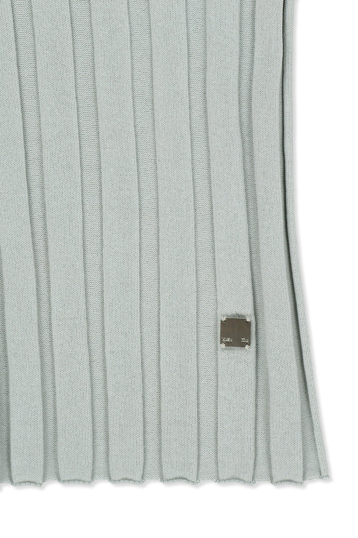 matinkim CUT OUT SLEEVELESS KNIT TOP IN LIGHT GREY
