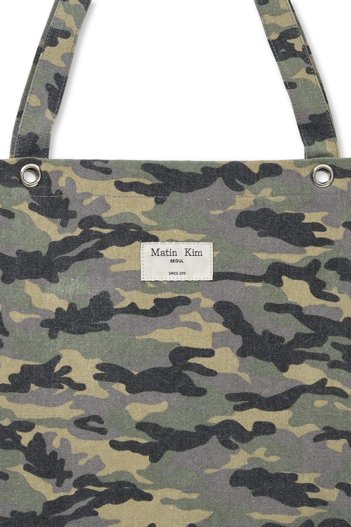 matinkim MATIN CAMOUFLAGE ECOBAG IN KHAKI