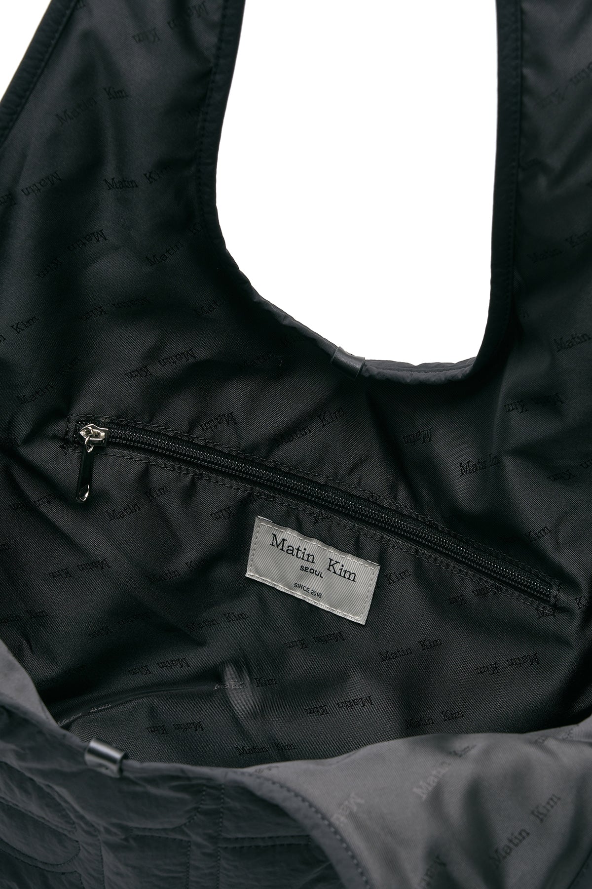 matinkim MATIN LOGO QUILTING ECOBAG IN BLACK