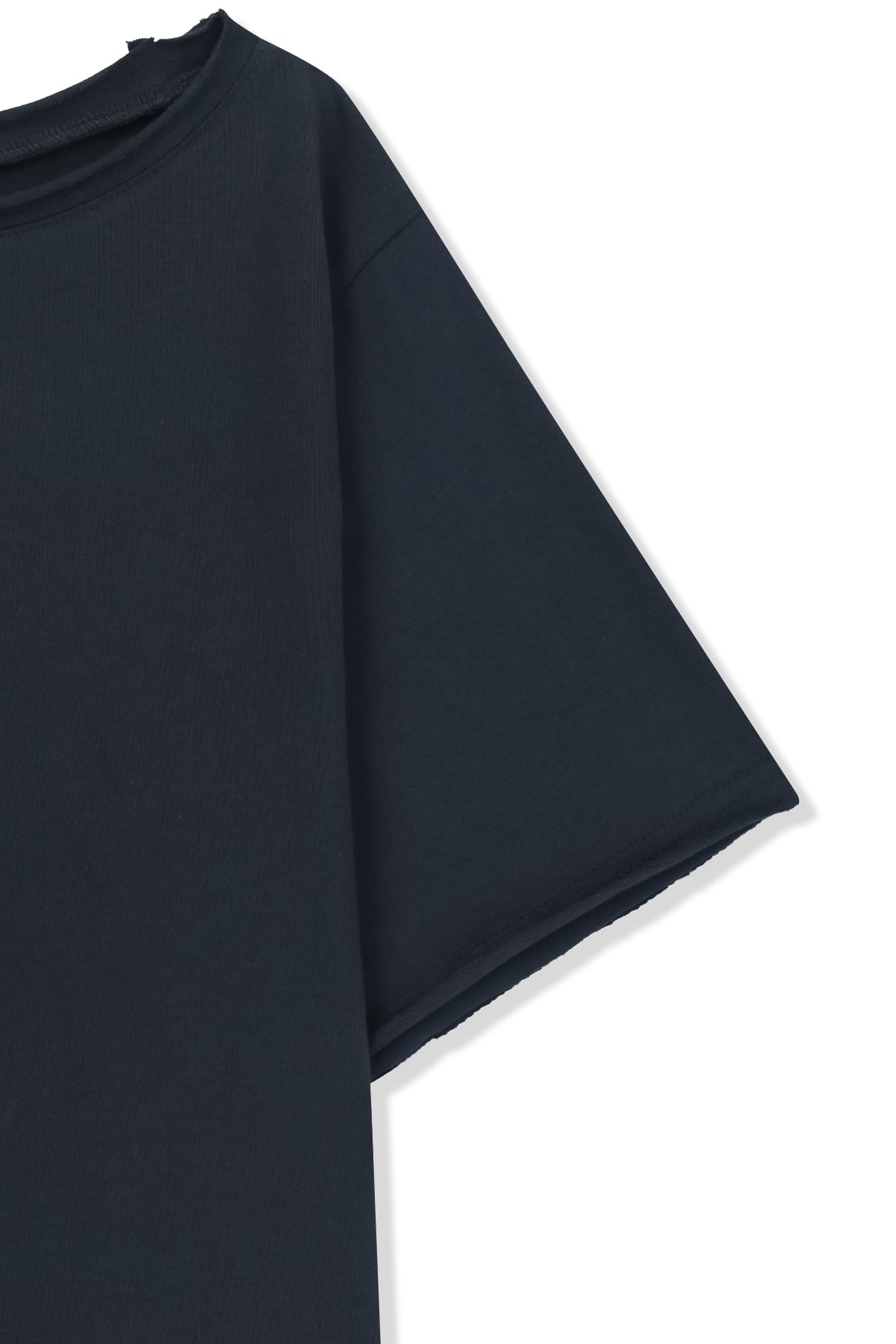 matinkim MTK 16 GRAFFITI LOGO ASYMMETRIC TOP IN NAVY
