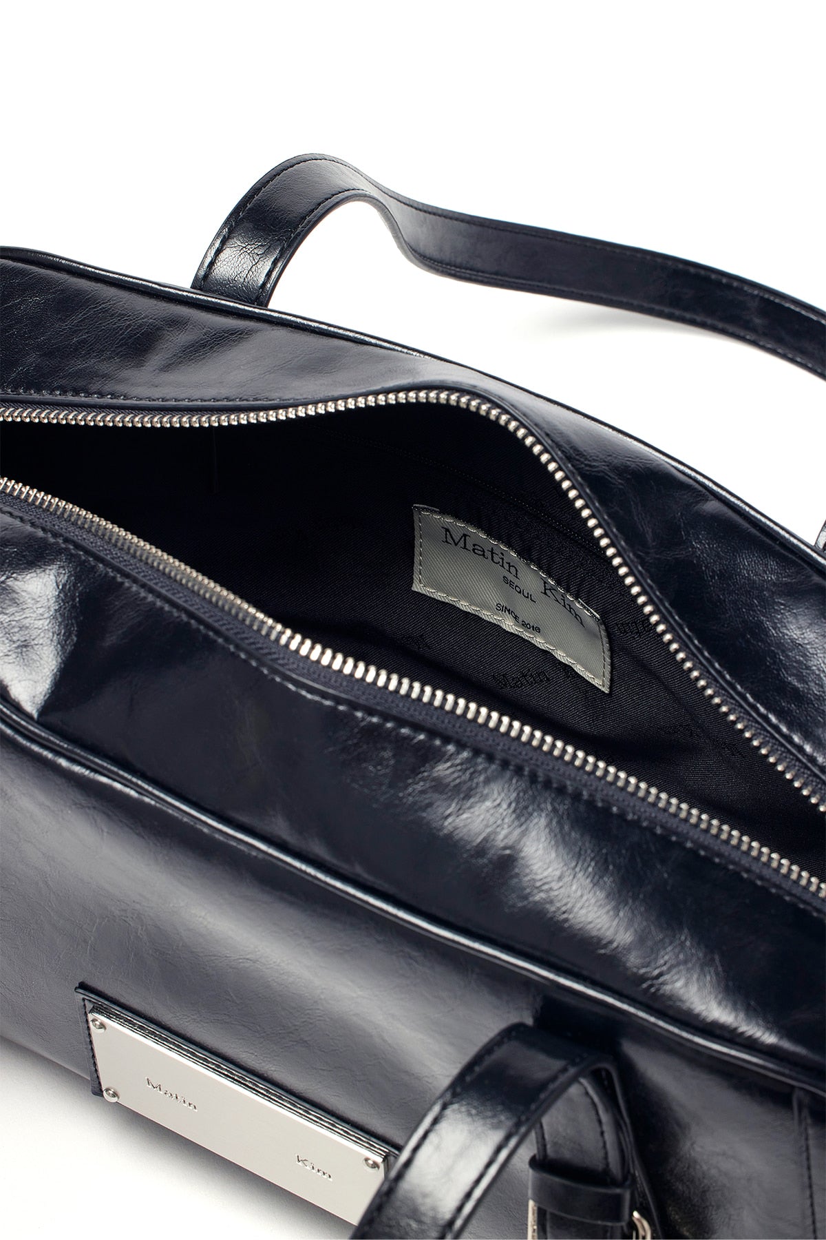 matinkim BIKER DETAIL MEDIUM SHOULDER BAG IN BLACK