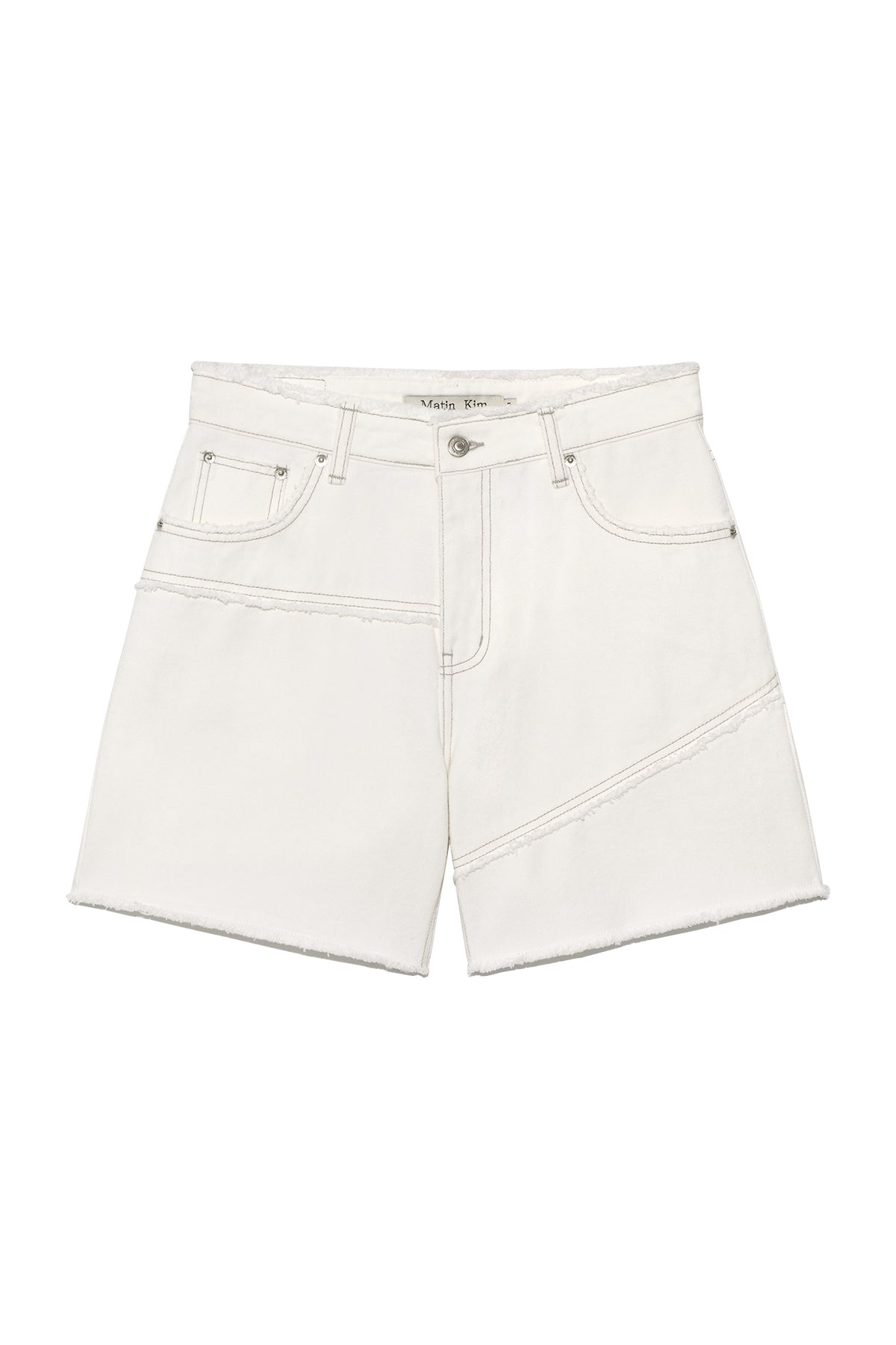 matinkim CUT LINE POINT DENIM SHORTS IN WHITE