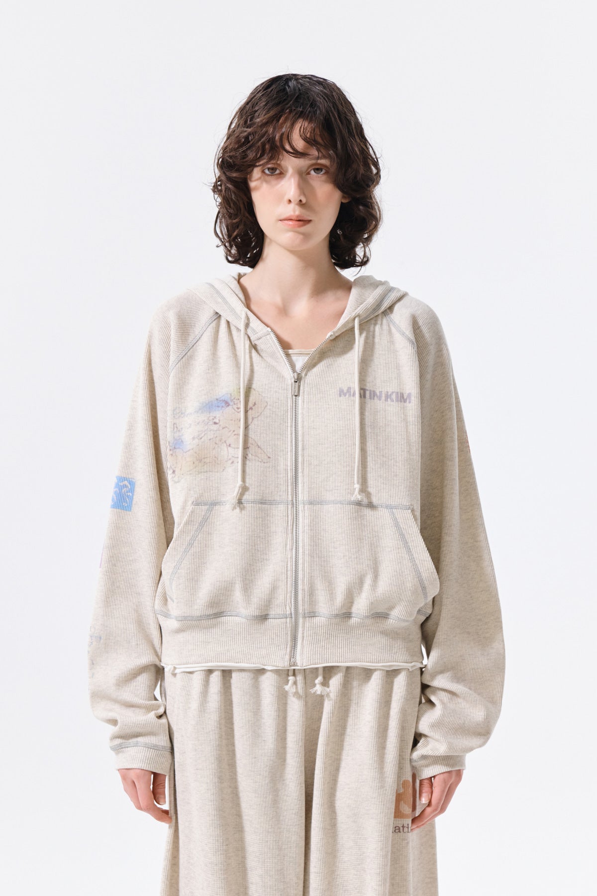 matinkim SKETCH GRAFFITI WAFFLE HOODY ZIP UP IN LIGHT BEIGE