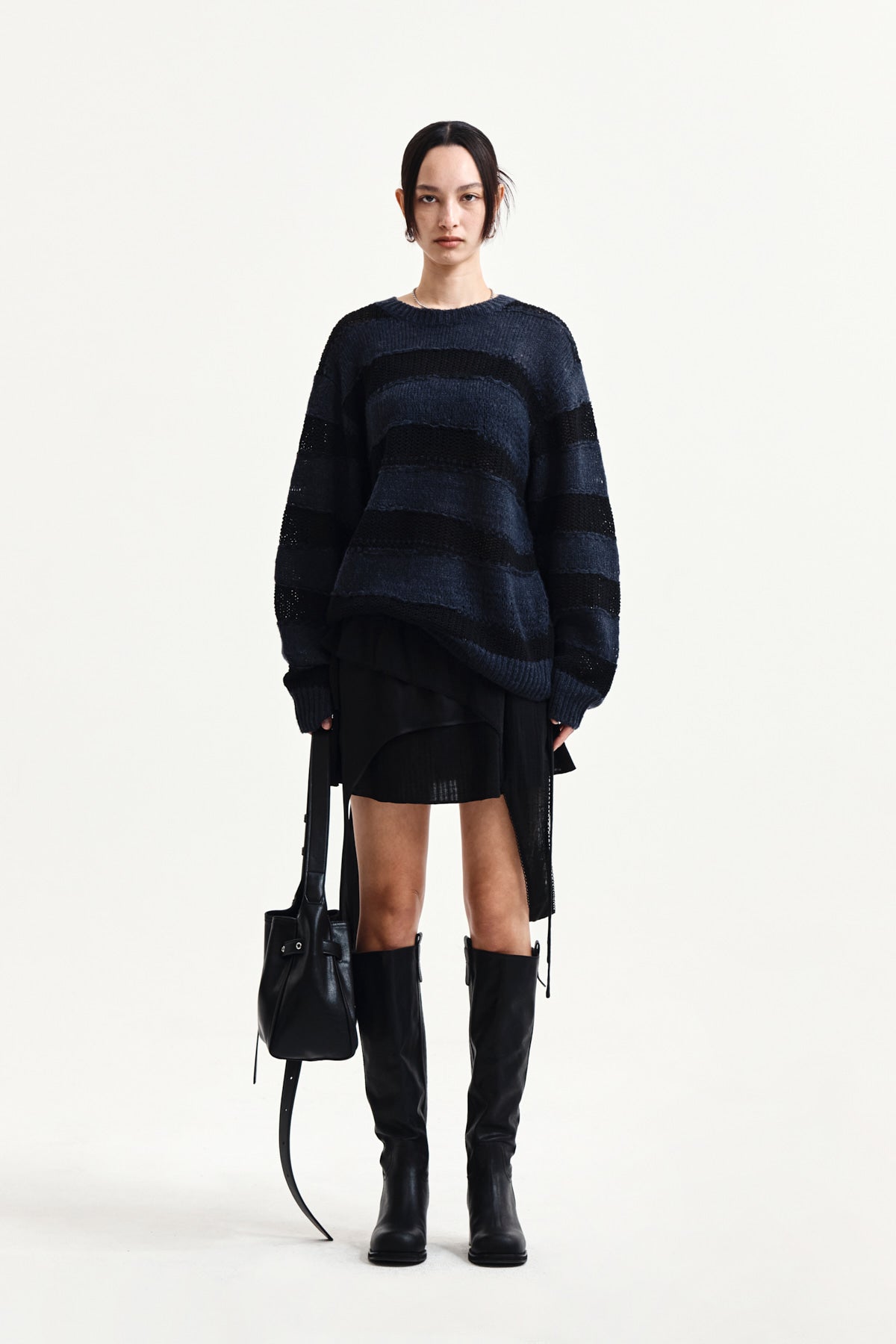 matinkim MULTI PANEL LAYERED SKIRT IN BLACK