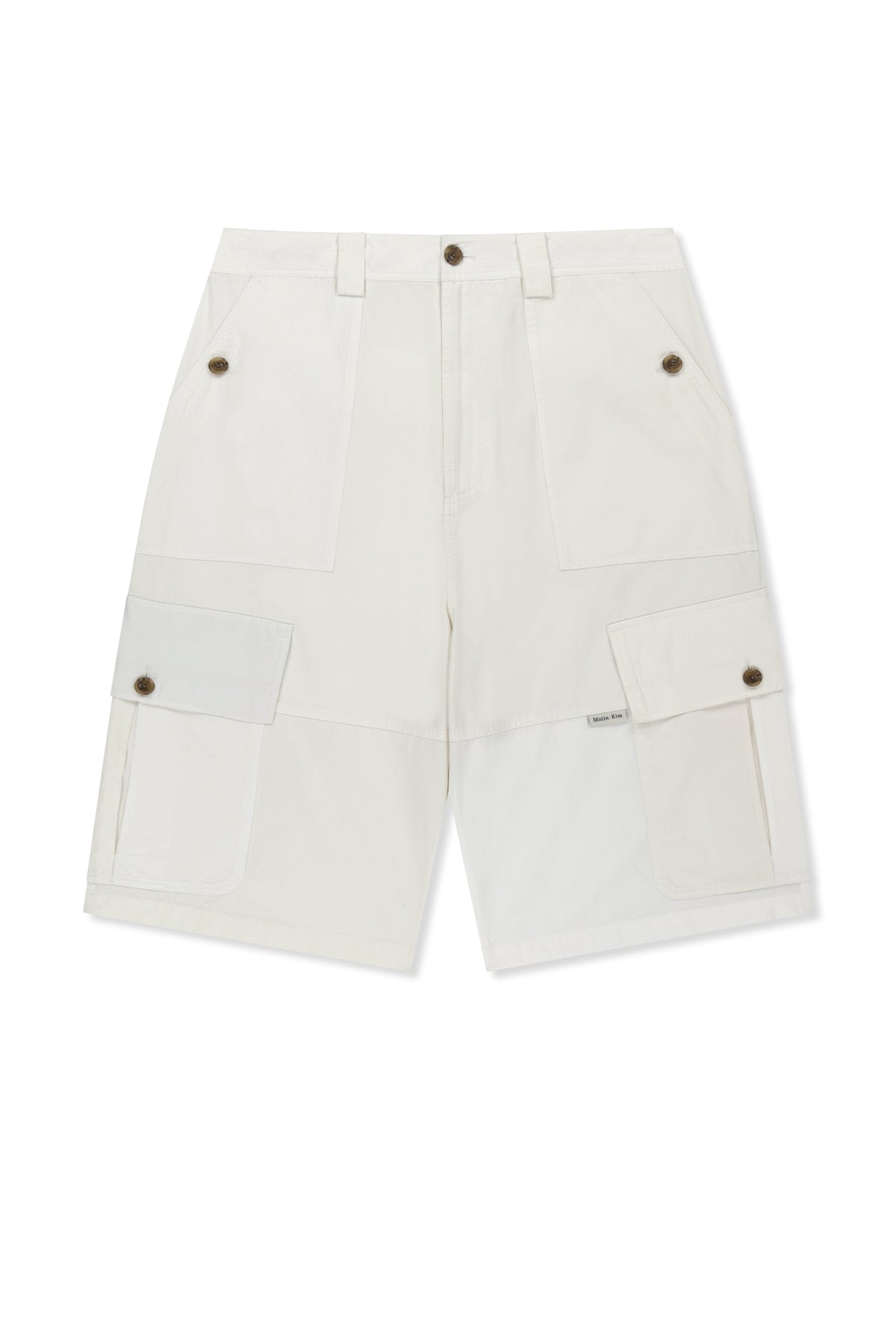 matinkim PATCHWORK CARGO BERMUDA PANTS FOR MEN IN WHITE