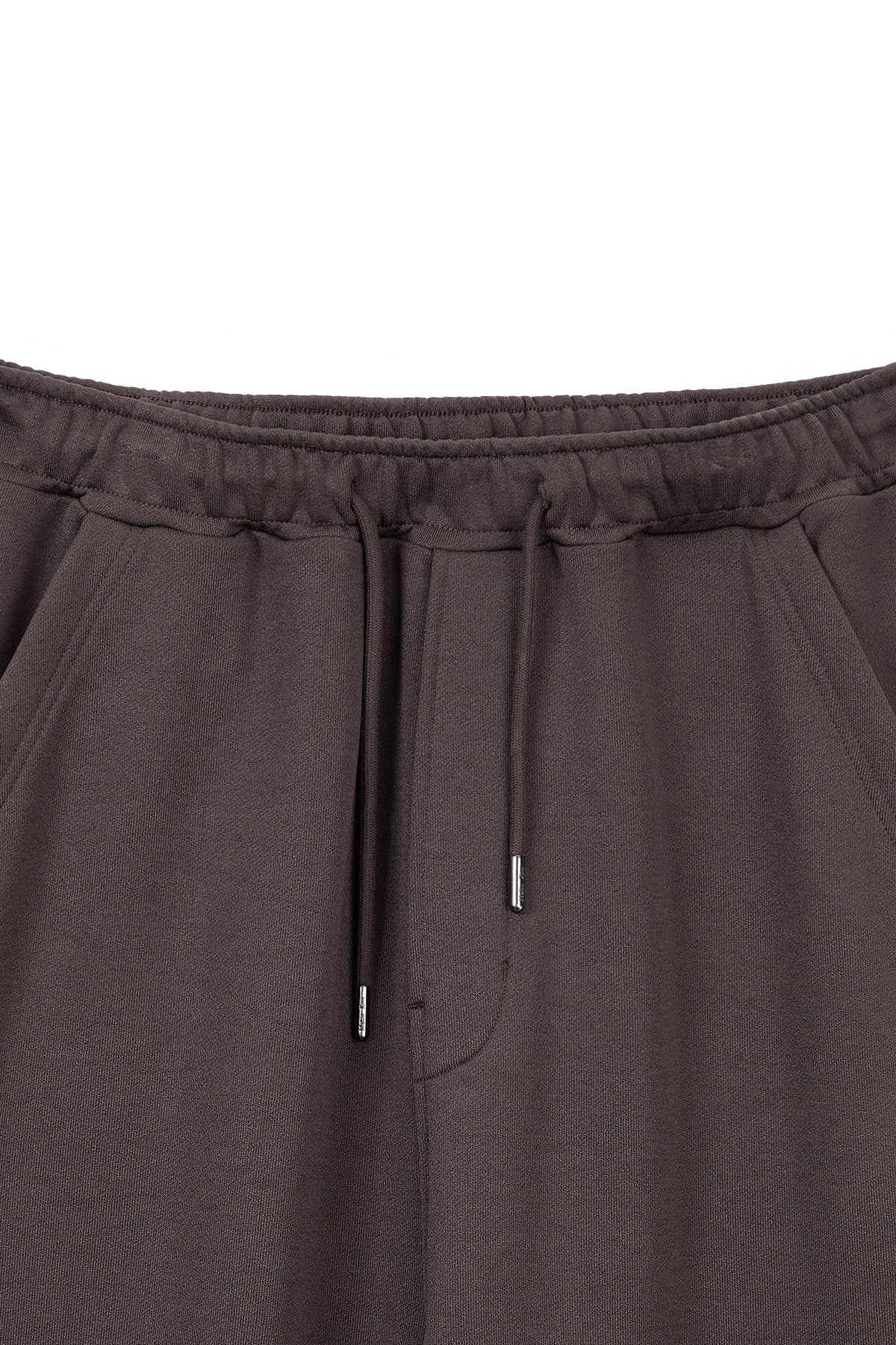 matinkim BACK POCKET GLITTER SWEATPANTS FOR MEN IN BROWN