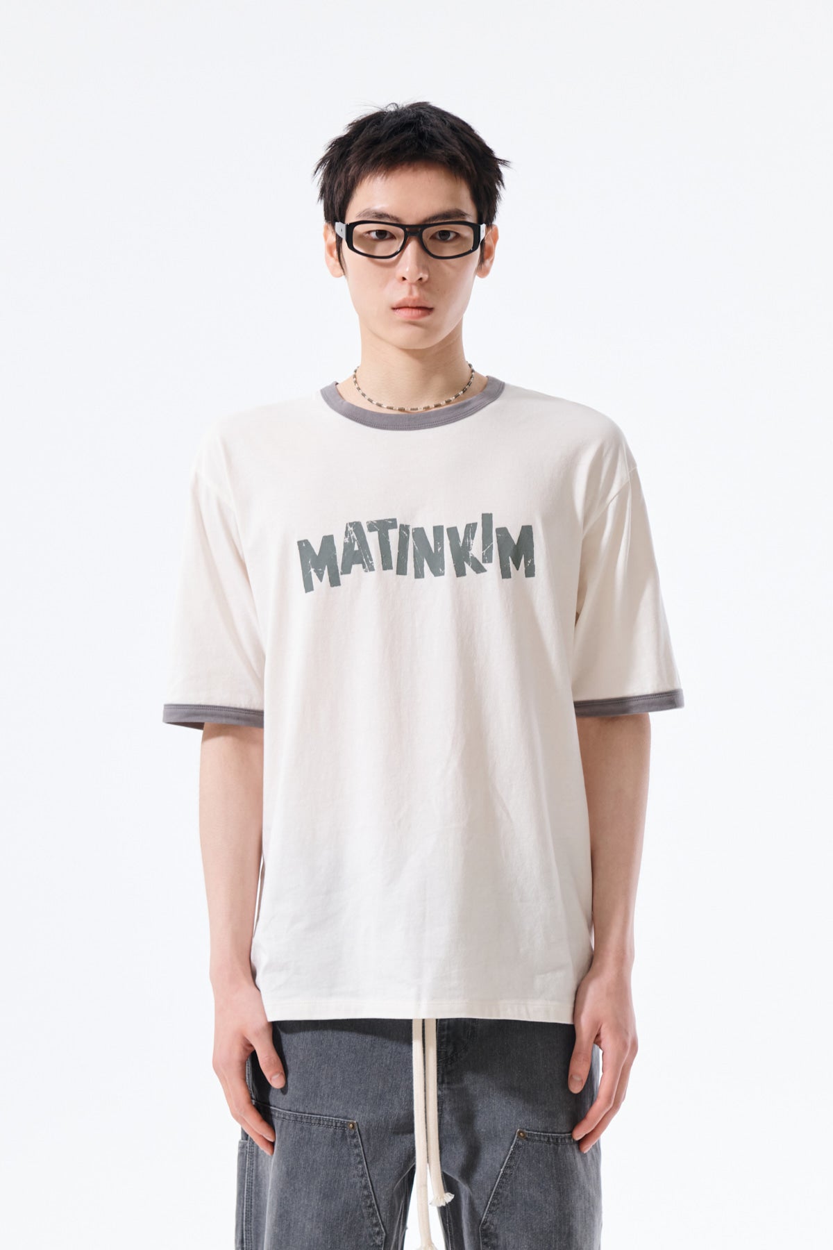 matinkim MATIN LOGO RINGER TOP FOR MEN IN CREAM