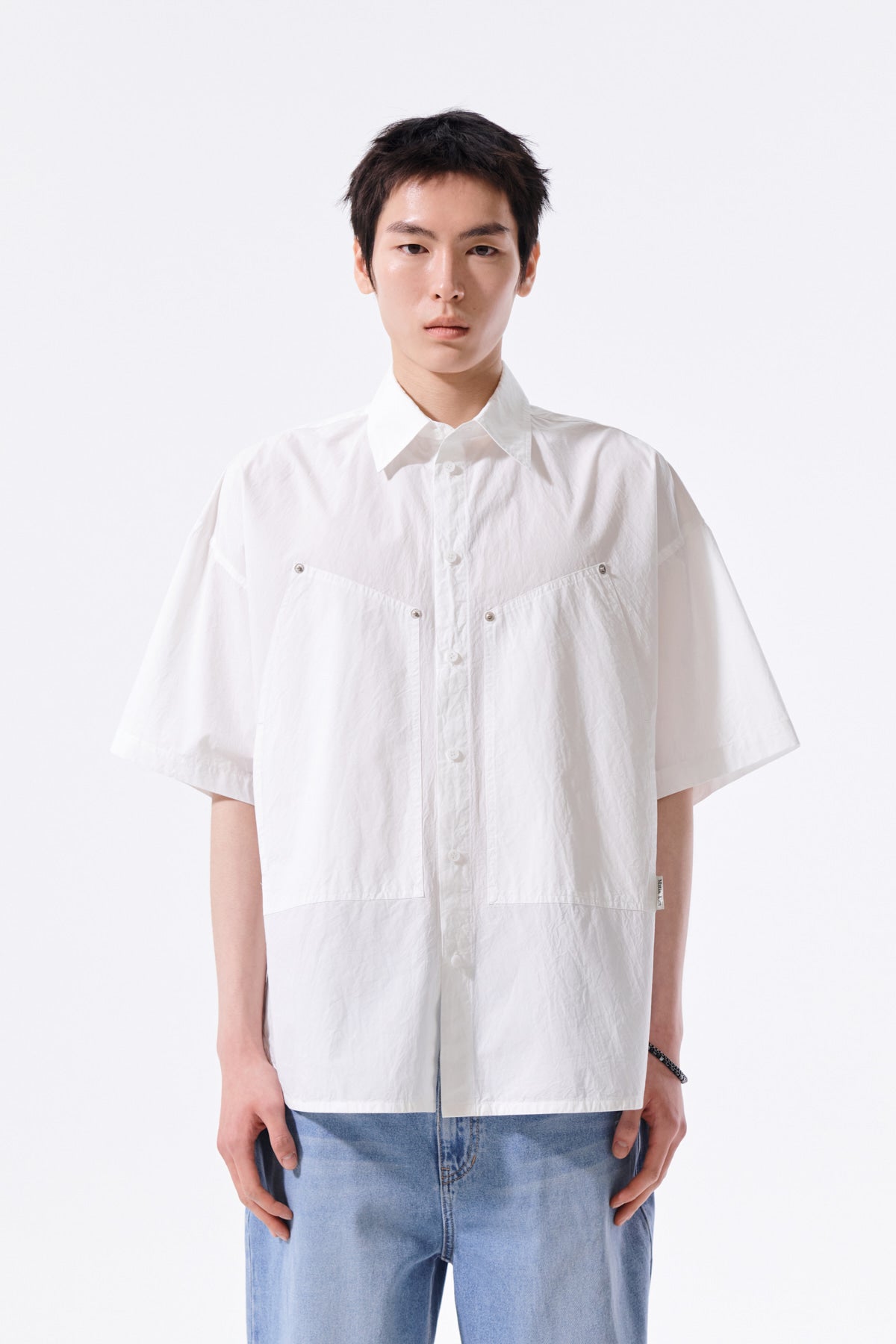 matinkim HALF SLEEVE POCKET SHIRT IN WHITE