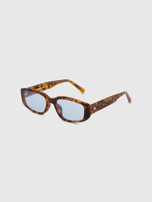 blue elephant VIRO leopard