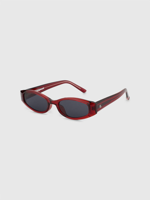 blue elephant VISS red