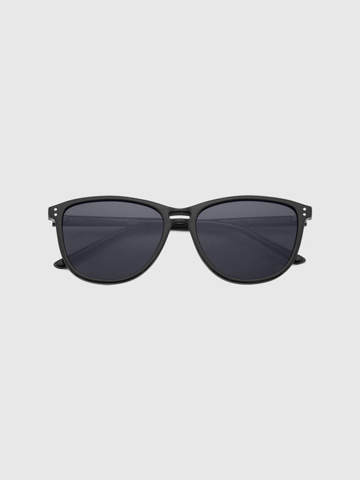blue elephant FINN black