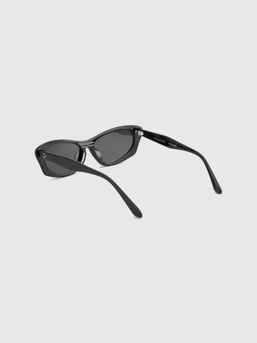 blue elephant CREST black