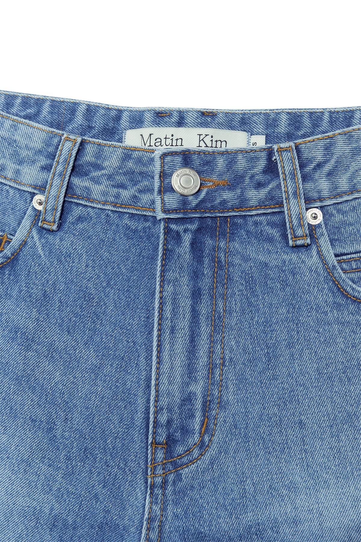 matinkim STITCH POINT DENIM SHORTS IN BLUE