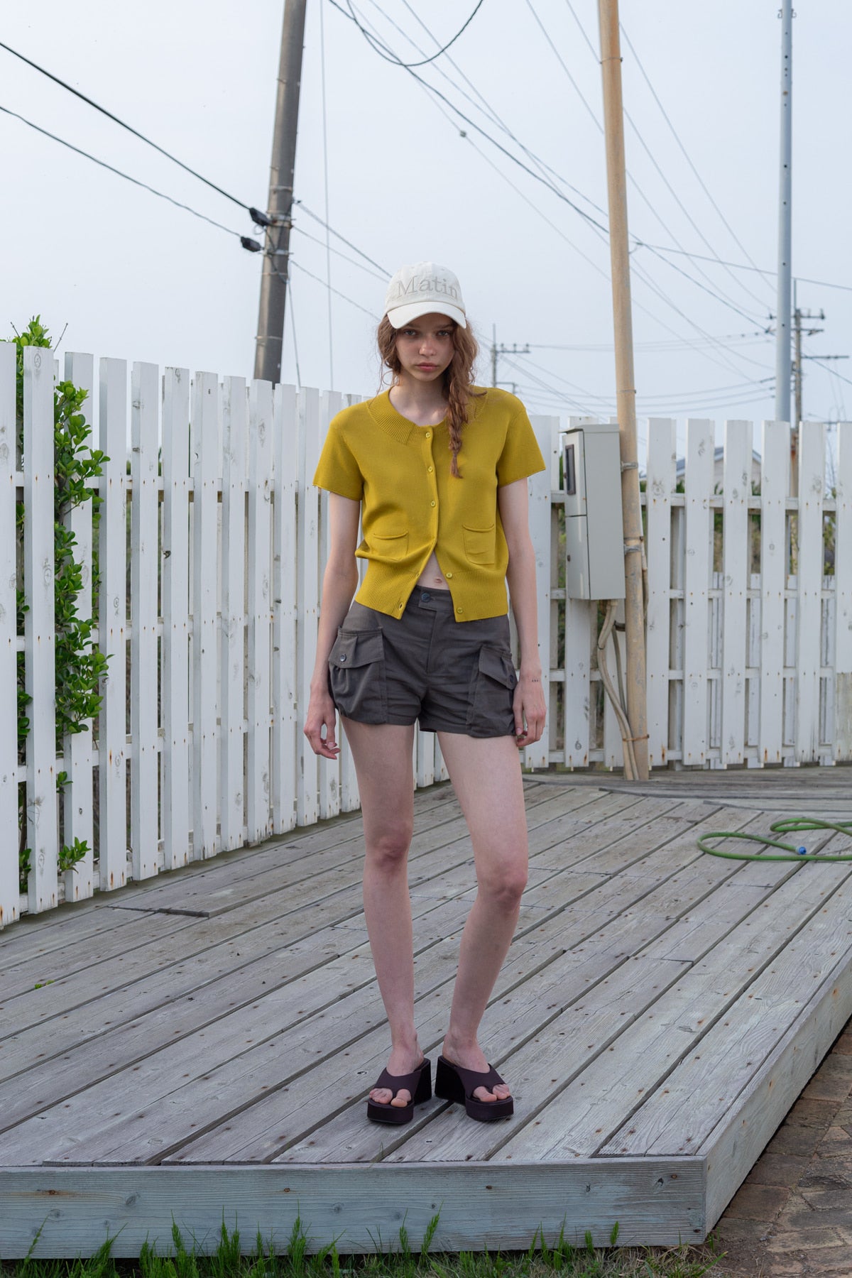 matinkim POCKET POINT HALF CARDIGAN IN OLIVE