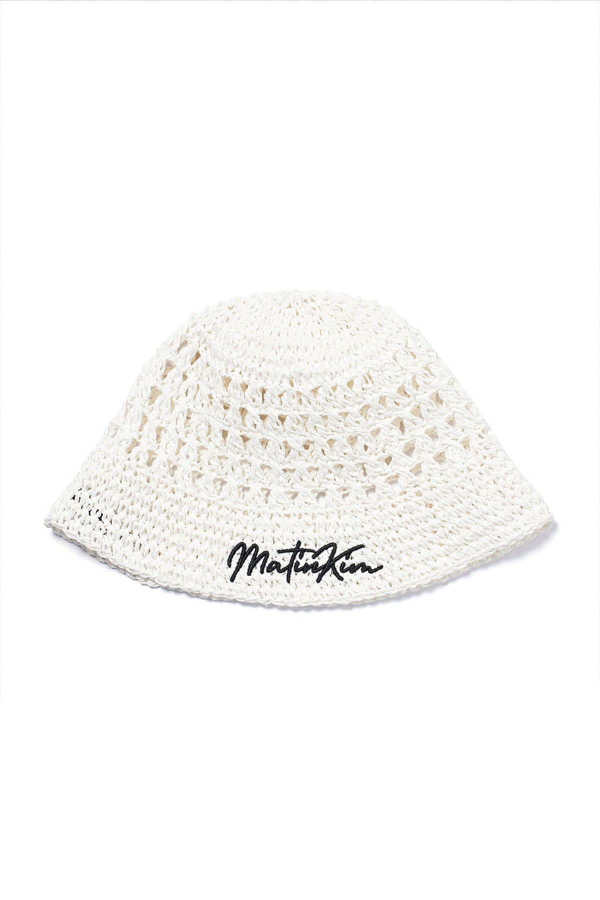 matinkim MATIN PAPER KNIT BUCKET HAT IN WHITE