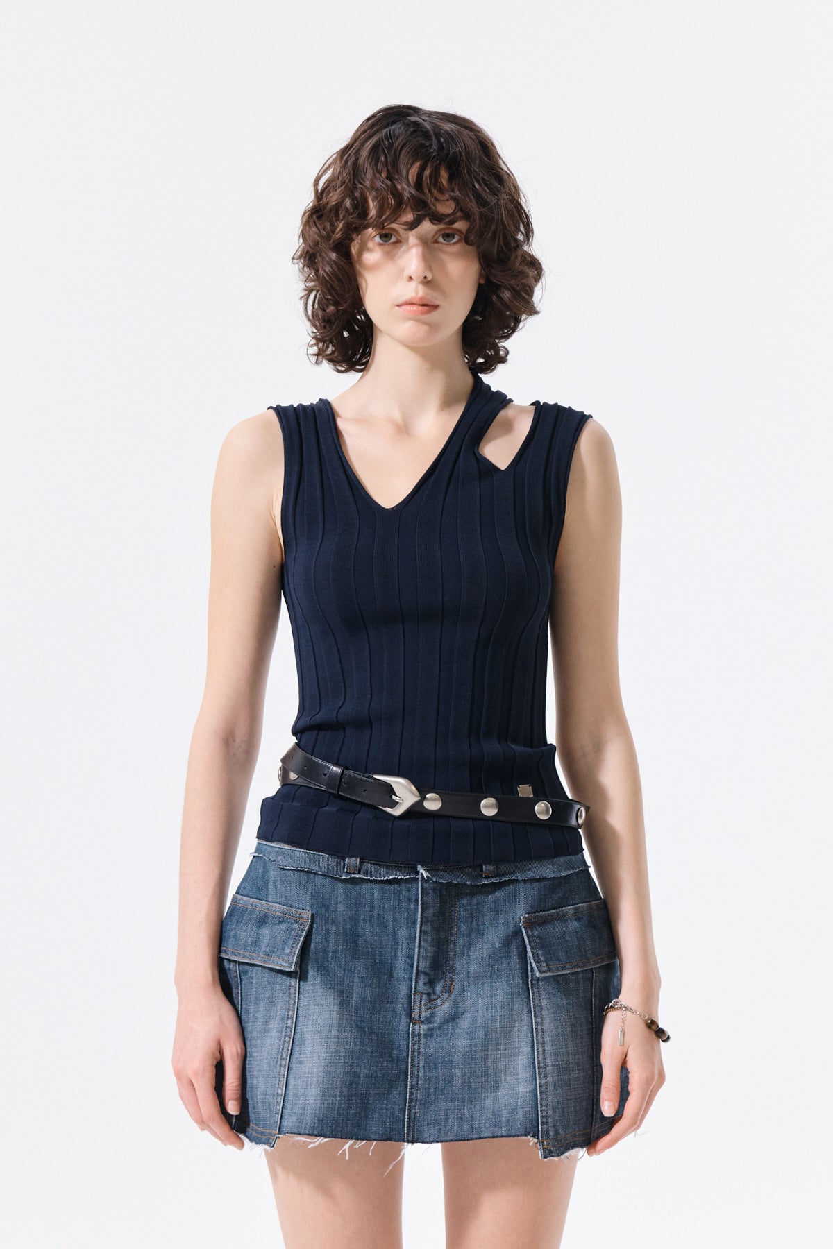 matinkim CUT OUT SLEEVELESS KNIT TOP IN DARK NAVY