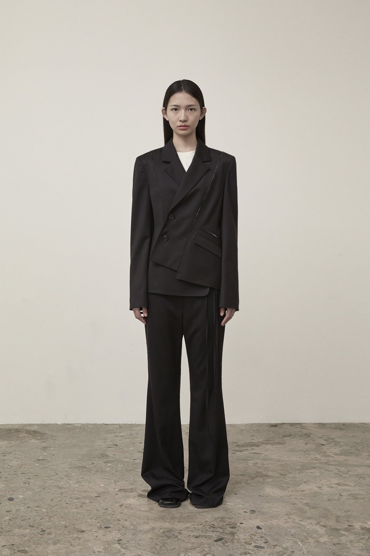 matinkim CUT OUT POINT STRING TROUSER IN BLACK