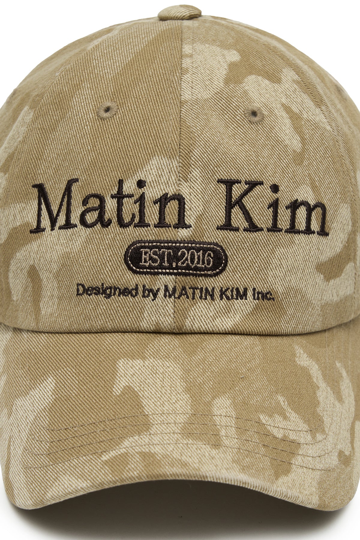 matinkim CAMOUFLAGE LOGO BALL CAP IN BEIGE