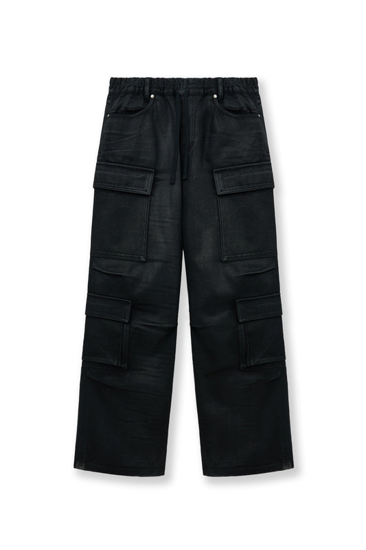 matinkim COATING CARGO DENIM PANTS IN BLACK
