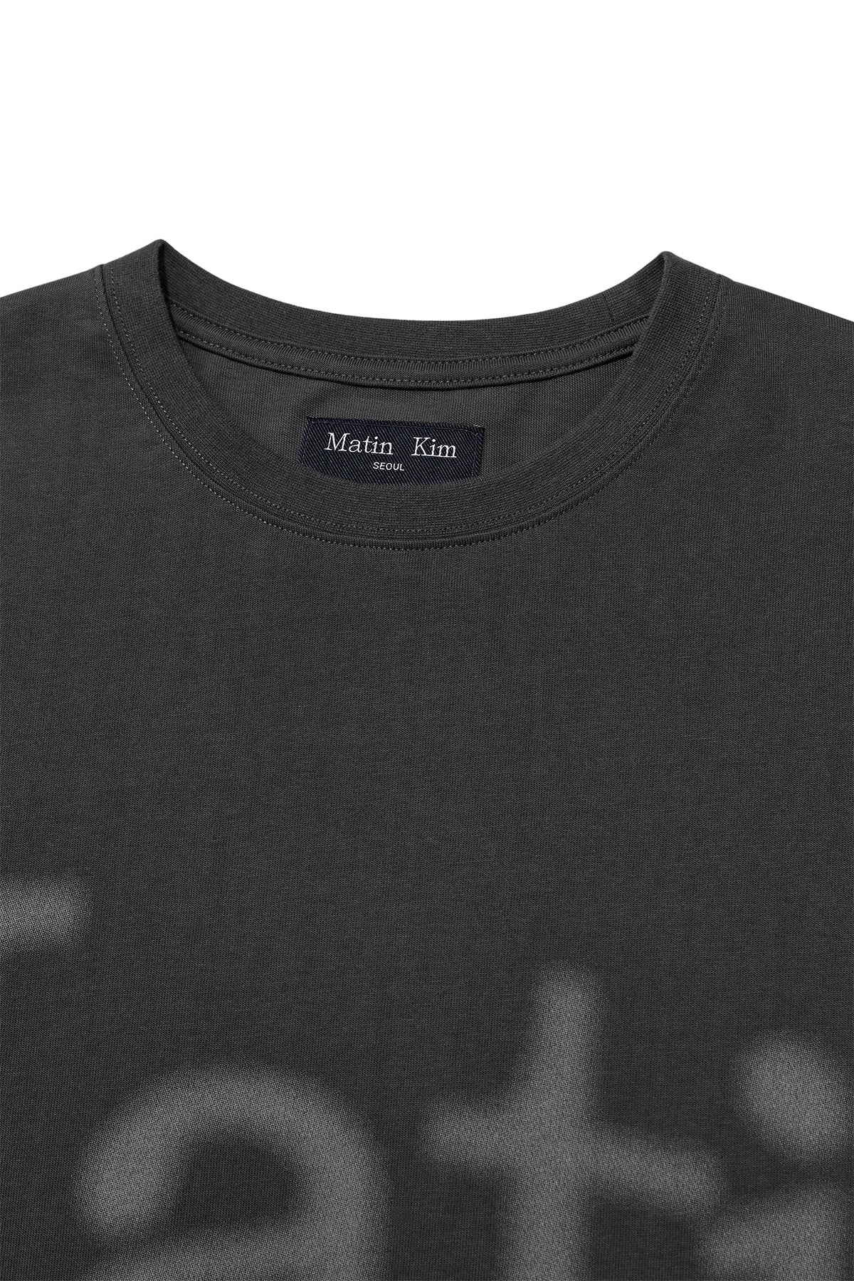 matinkim BIG ARCH LOGO TOP FOR MEN IN CHARCOAL