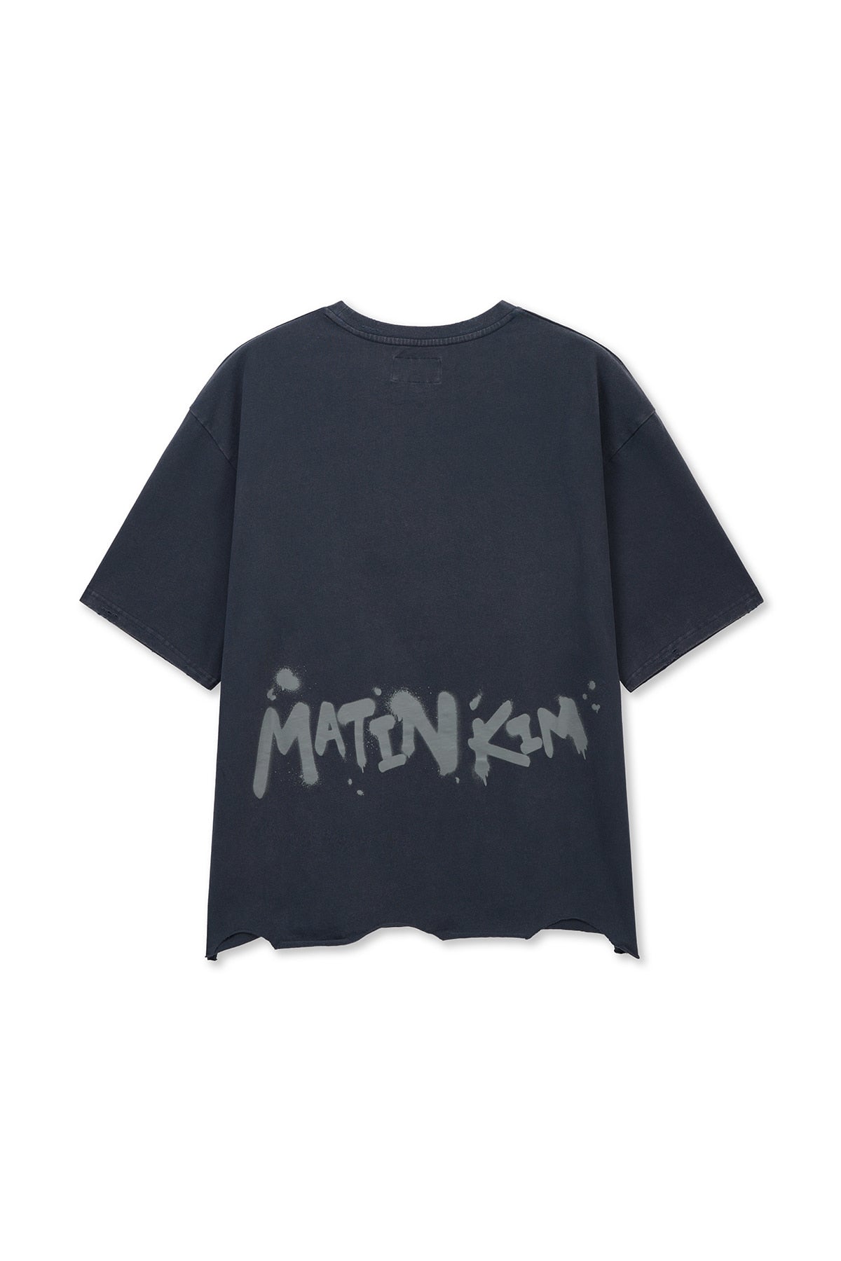matinkim RAW CUT GRAFFITI LOGO TOP IN NAVY