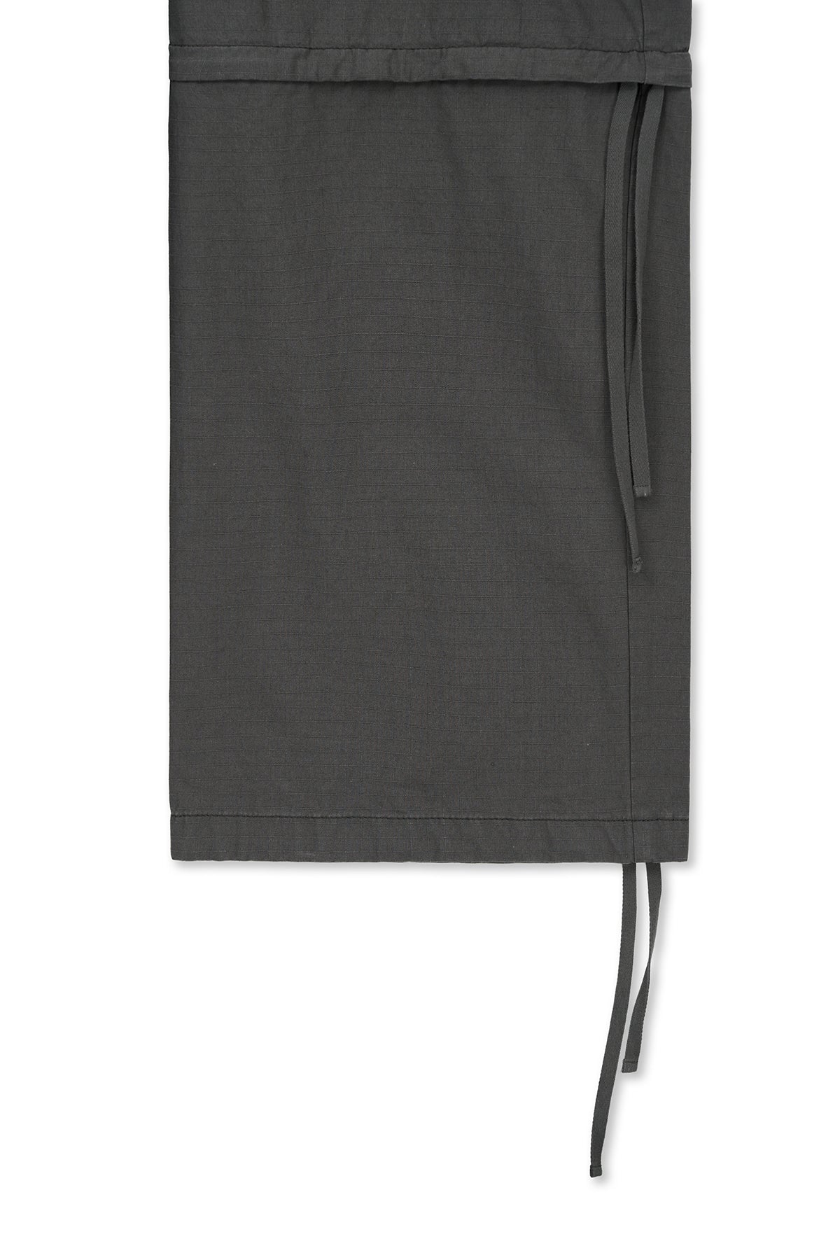 matinkim DETACHABLE CARGO PANTS IN CHARCOAL