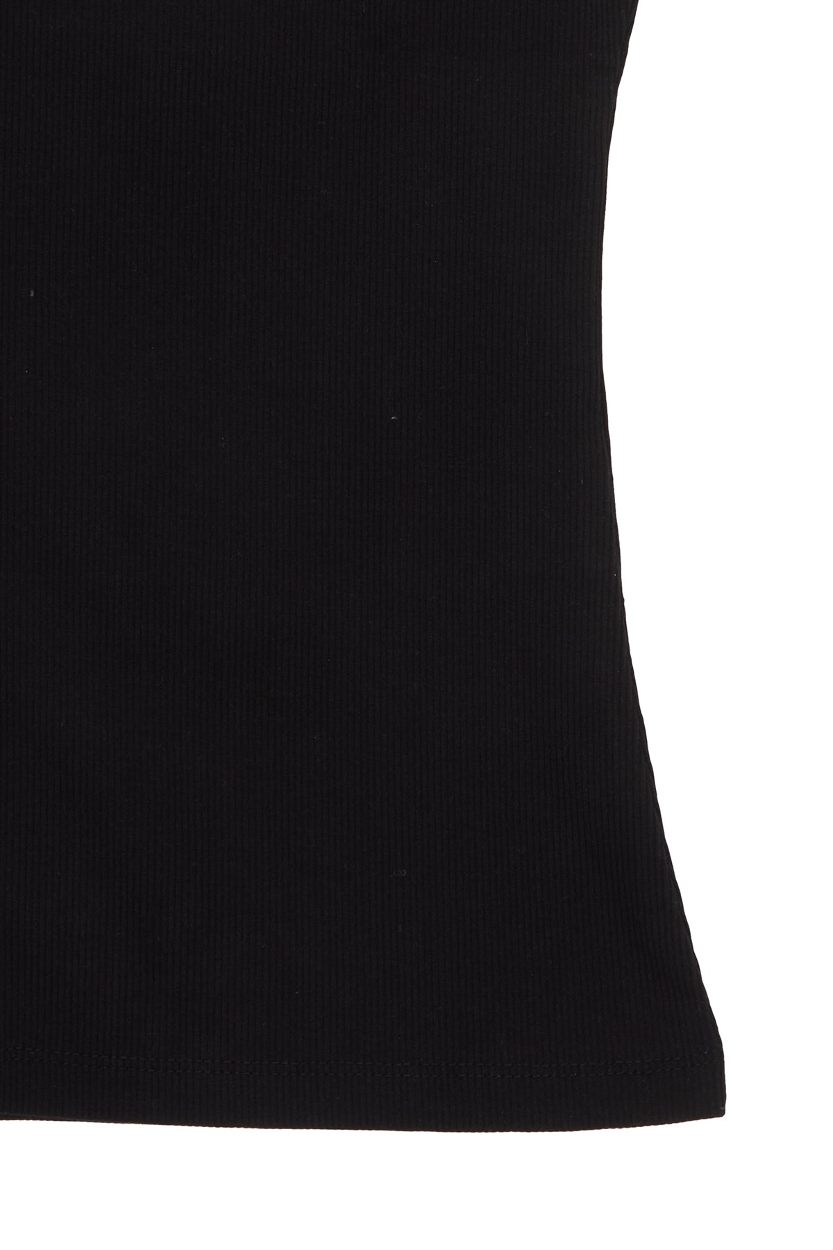matinkim PINTUCK SLEEVELESS TOP IN BLACK
