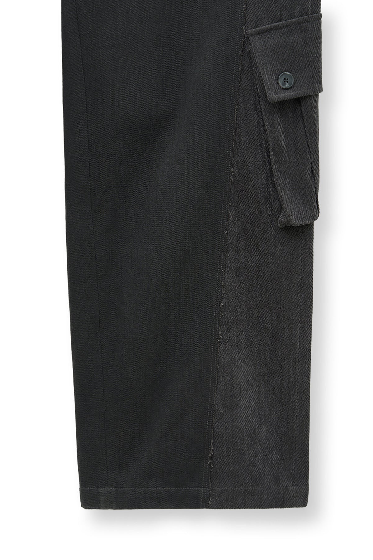 matinkim BIG POCKET TWO TONE WIDE PANTS IN CHARCOAL
