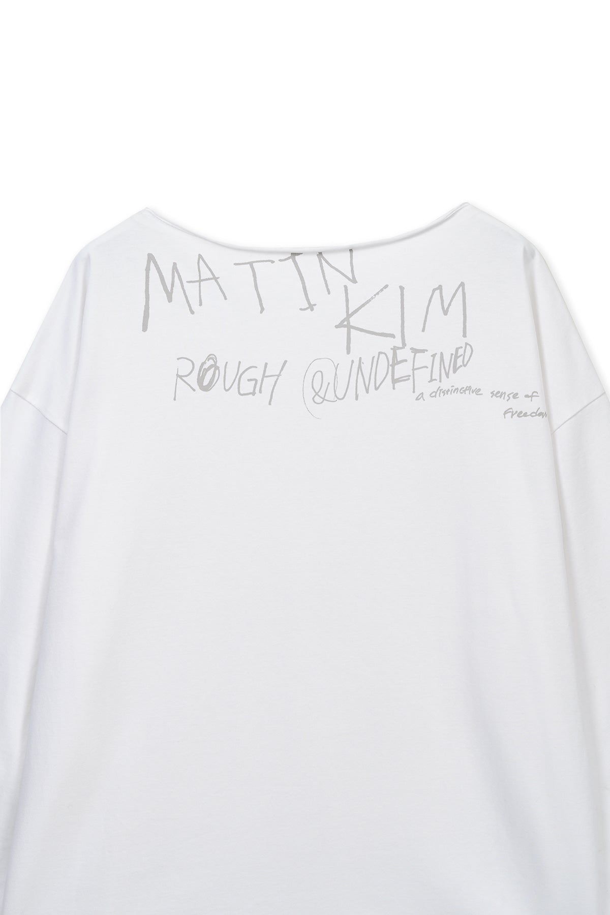 matinkim RAW HEM FINISHED BOAT NECK TOP IN WHITE