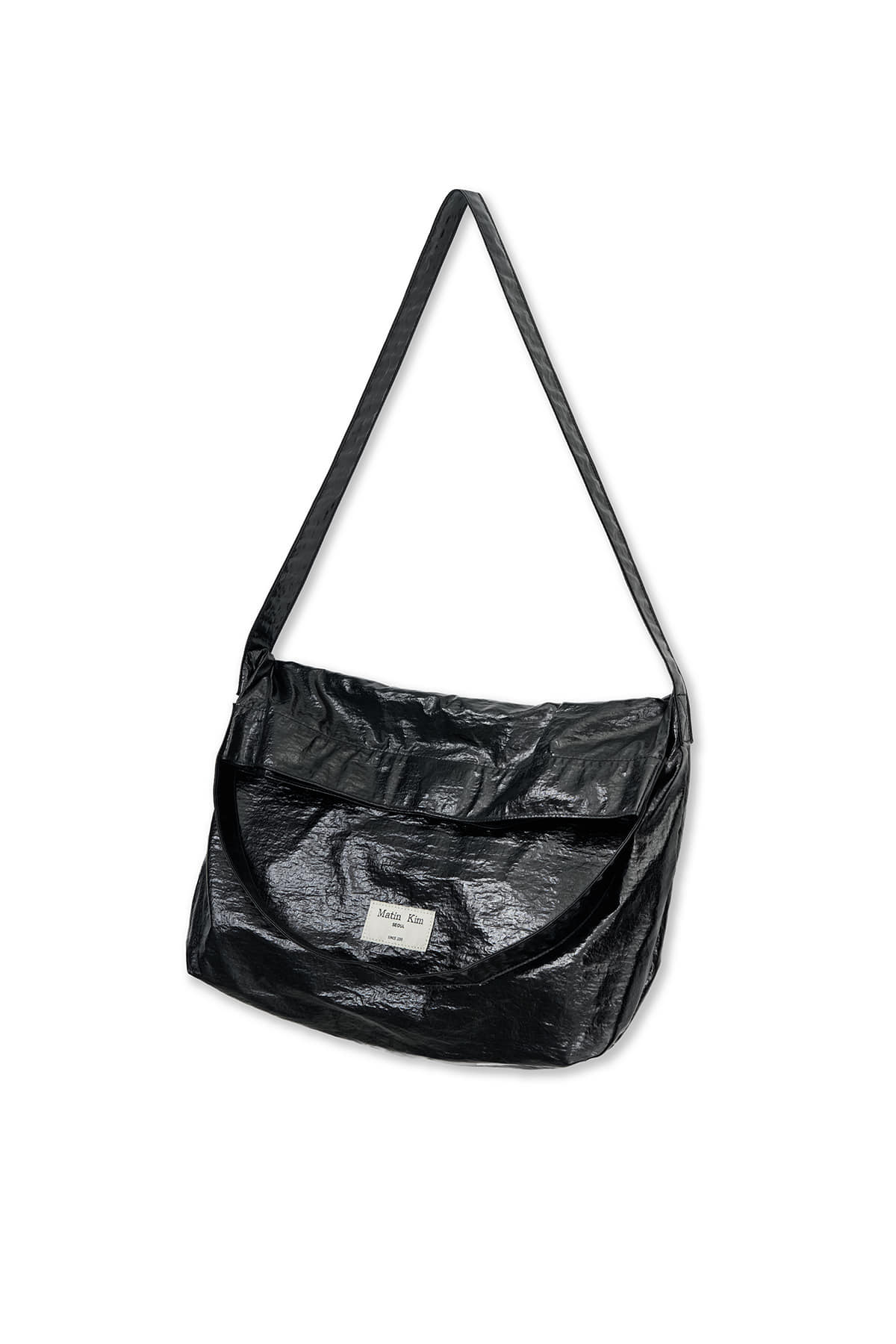 matinkim GLOSSY LIGHT TWO WAY BAG IN BLACK