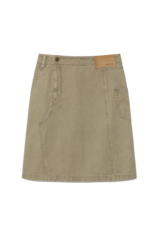 matinkim SIDE POCKET POINT MIDI SKIRT IN LIGHT KHAKI