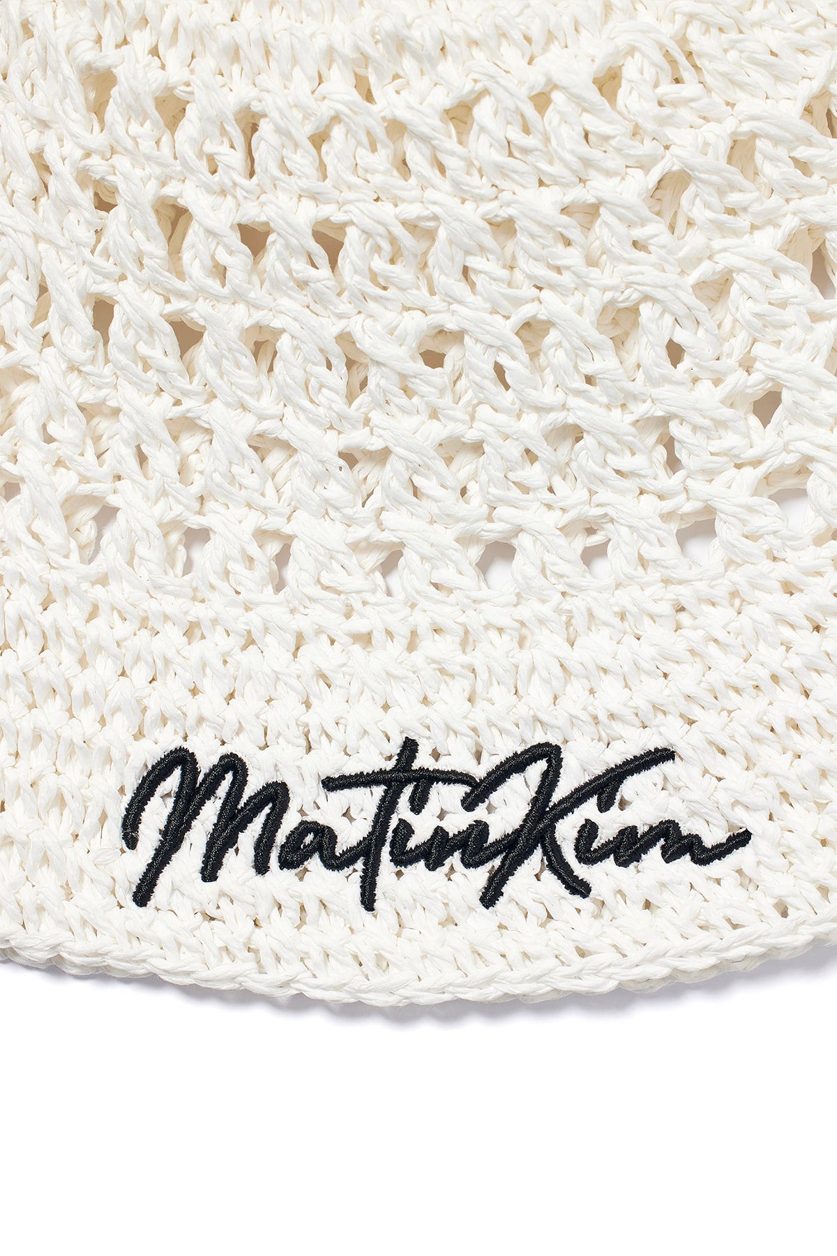 matinkim MATIN PAPER KNIT BUCKET HAT IN WHITE