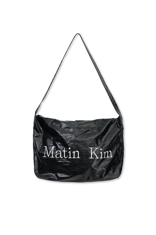 matinkim GLOSSY LIGHT TWO WAY BAG IN BLACK