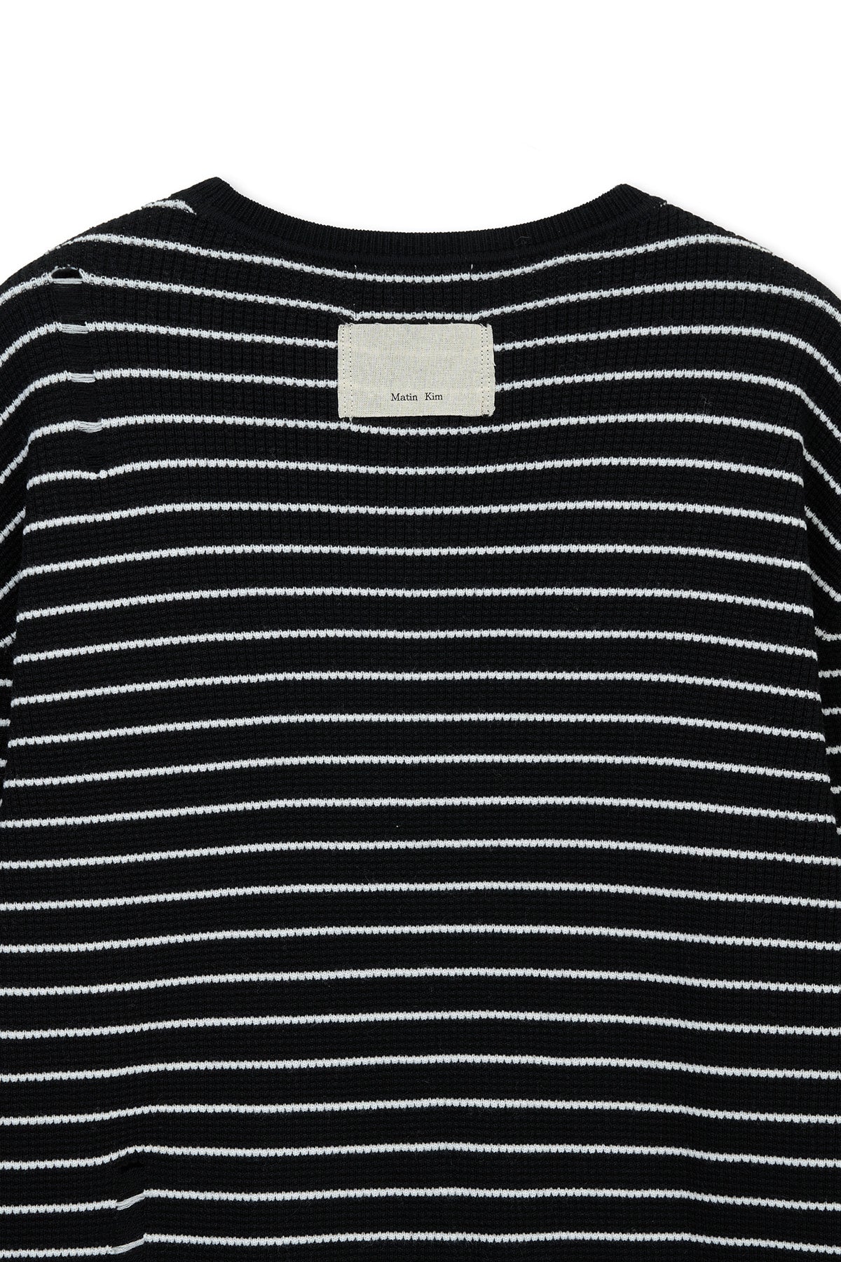 matinkim STRIPE DAMAGED LOOSE PULLOVER IN BLACK