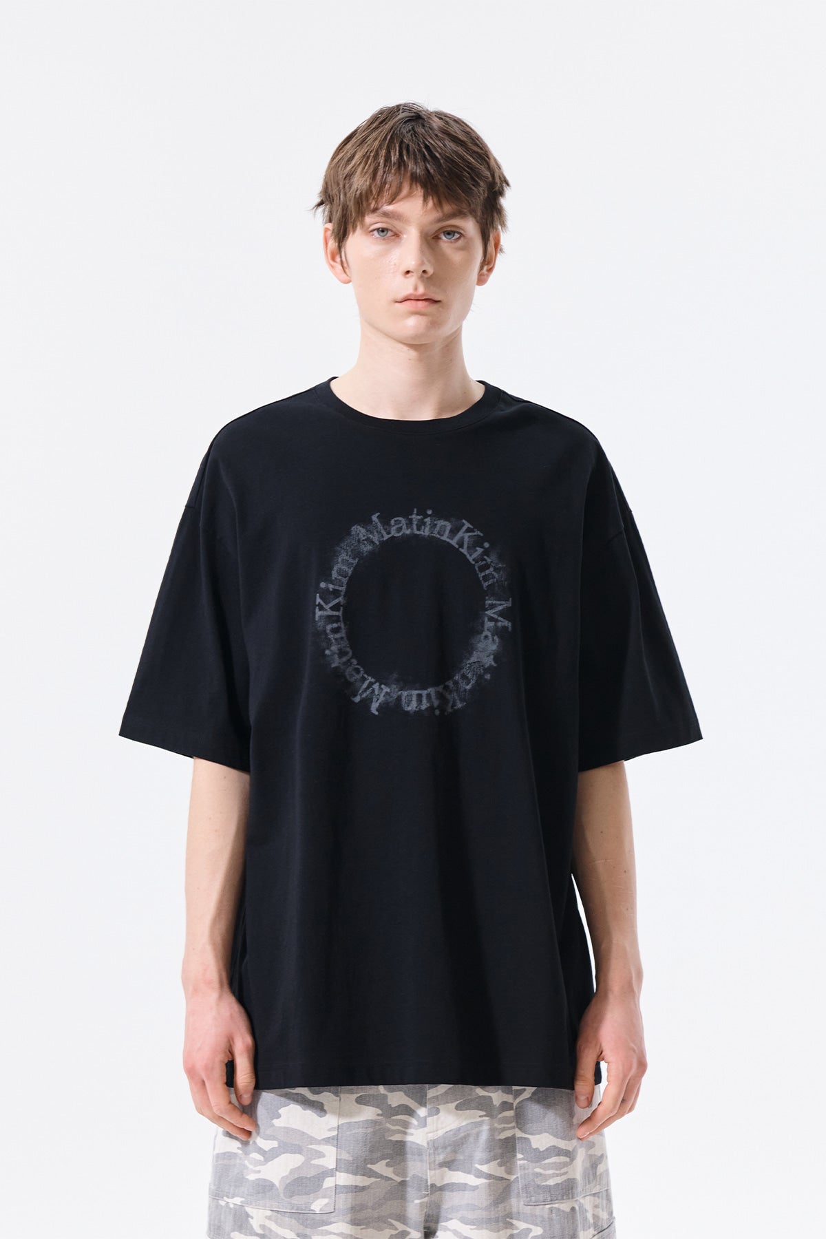 matinkim MATIN KIM CIRCLE LOGO TOP FOR MEN IN BLACK