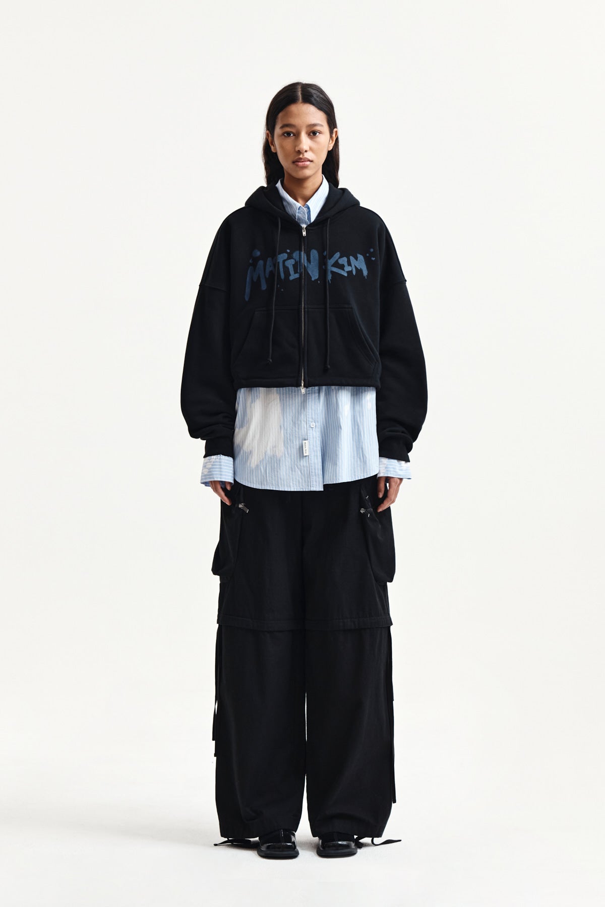 matinkim DETACHABLE CARGO PANTS IN BLACK