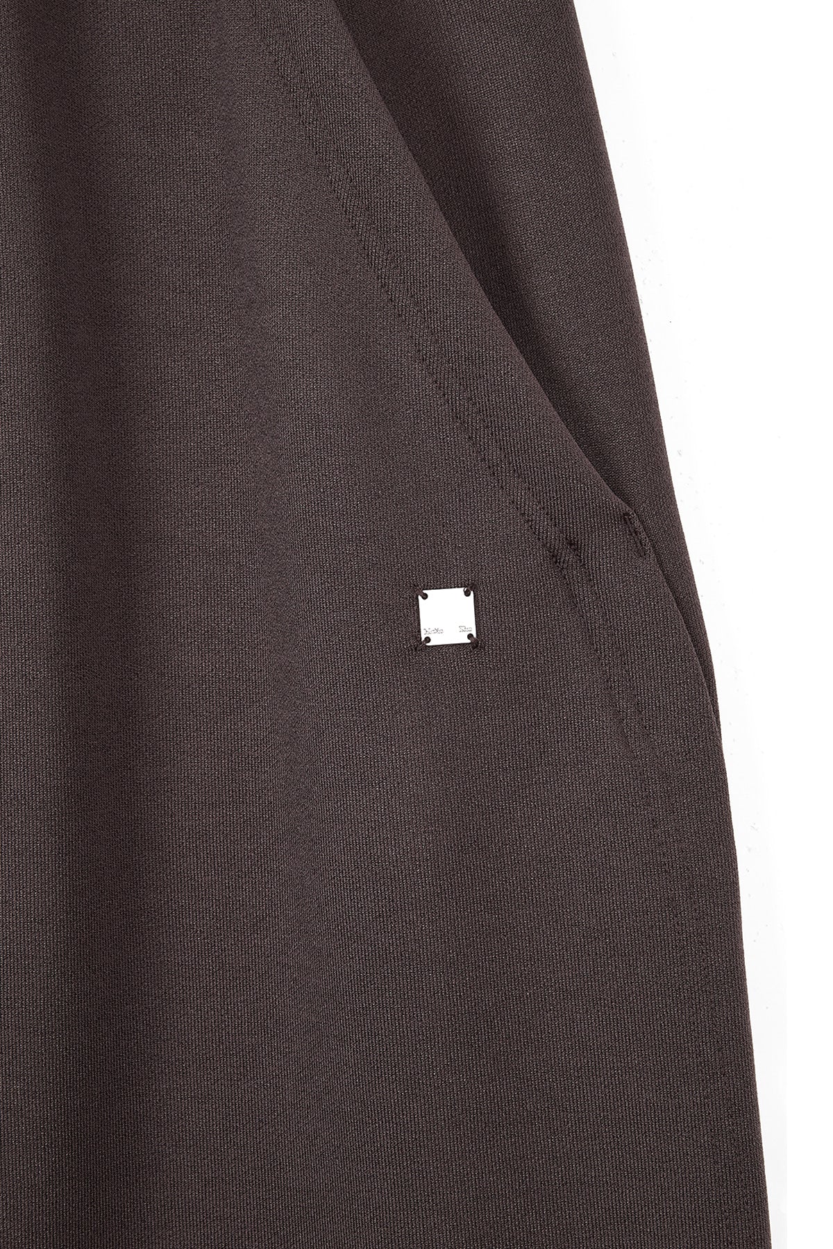 matinkim BACK POCKET GLITTER SWEATPANTS FOR MEN IN BROWN