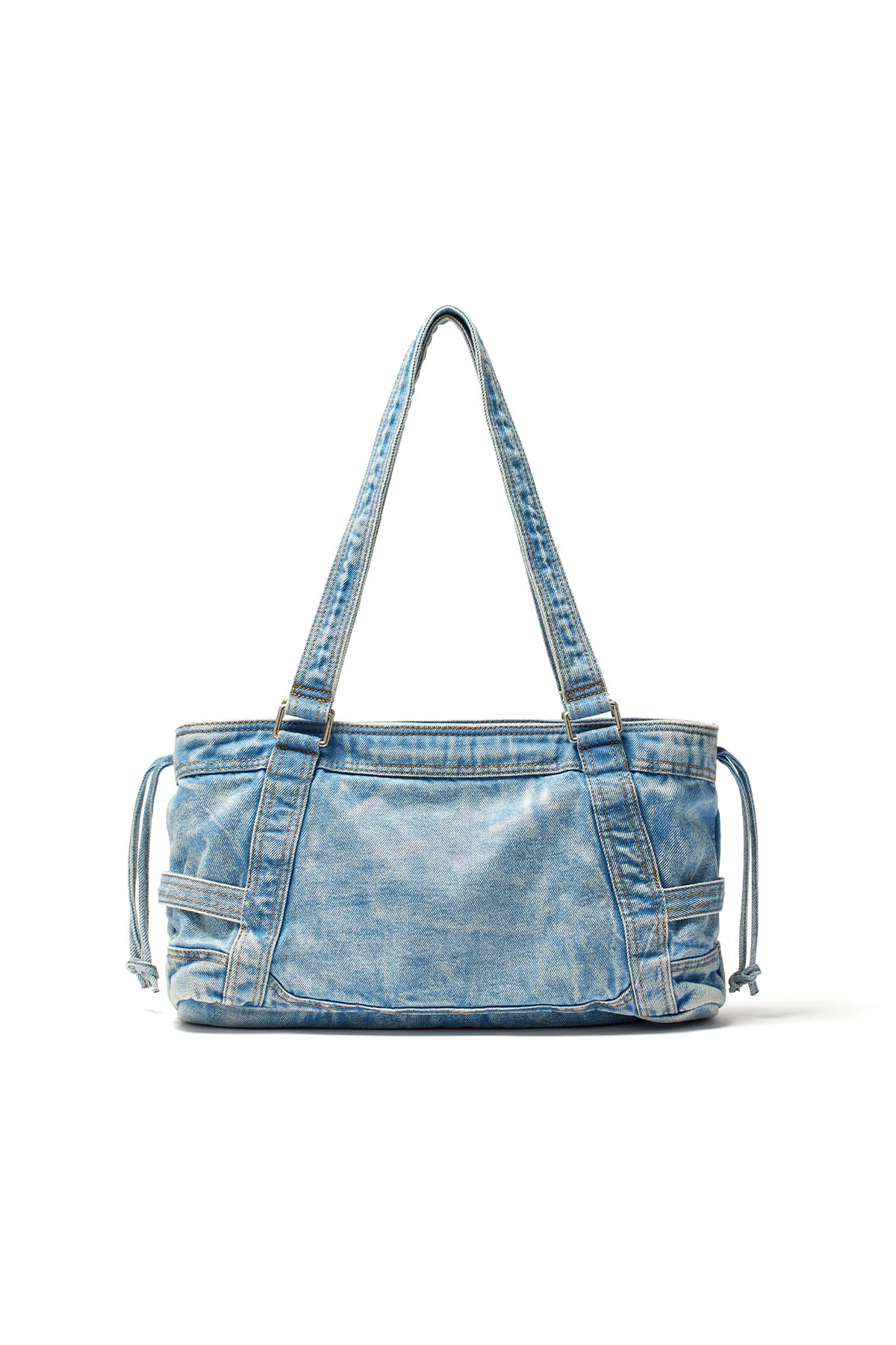 matinkim MATIN WASHED DENIM SQUARE BAG IN LIGHT BLUE