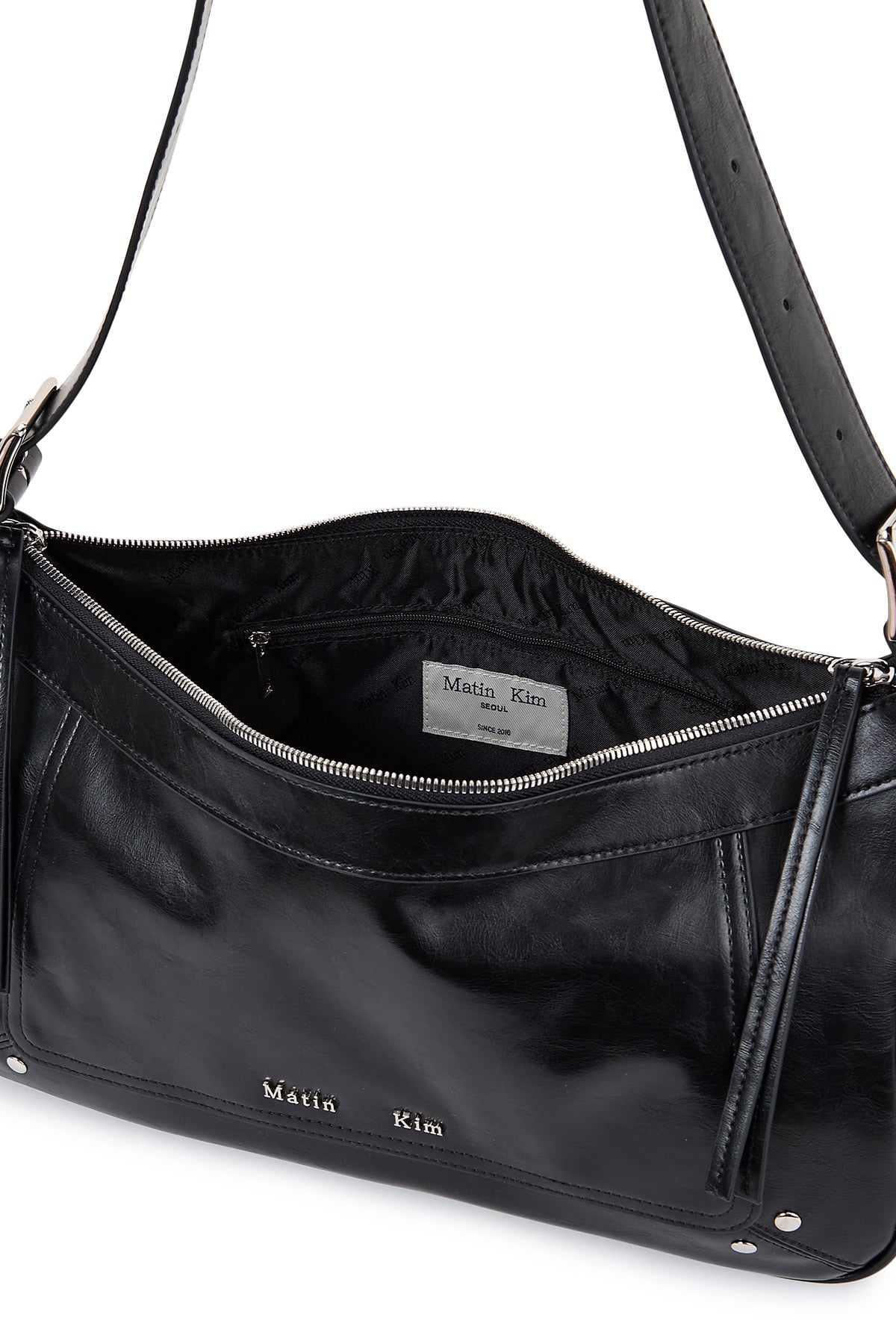 matinkim RIVET POINT QUAD SHOULDER BAG IN BLACK