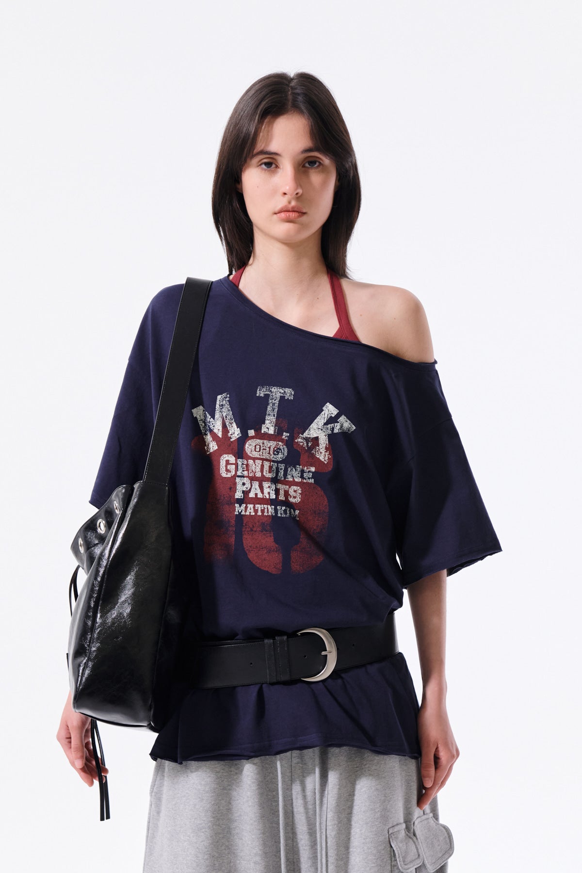 matinkim MTK 16 GRAFFITI LOGO ASYMMETRIC TOP IN NAVY
