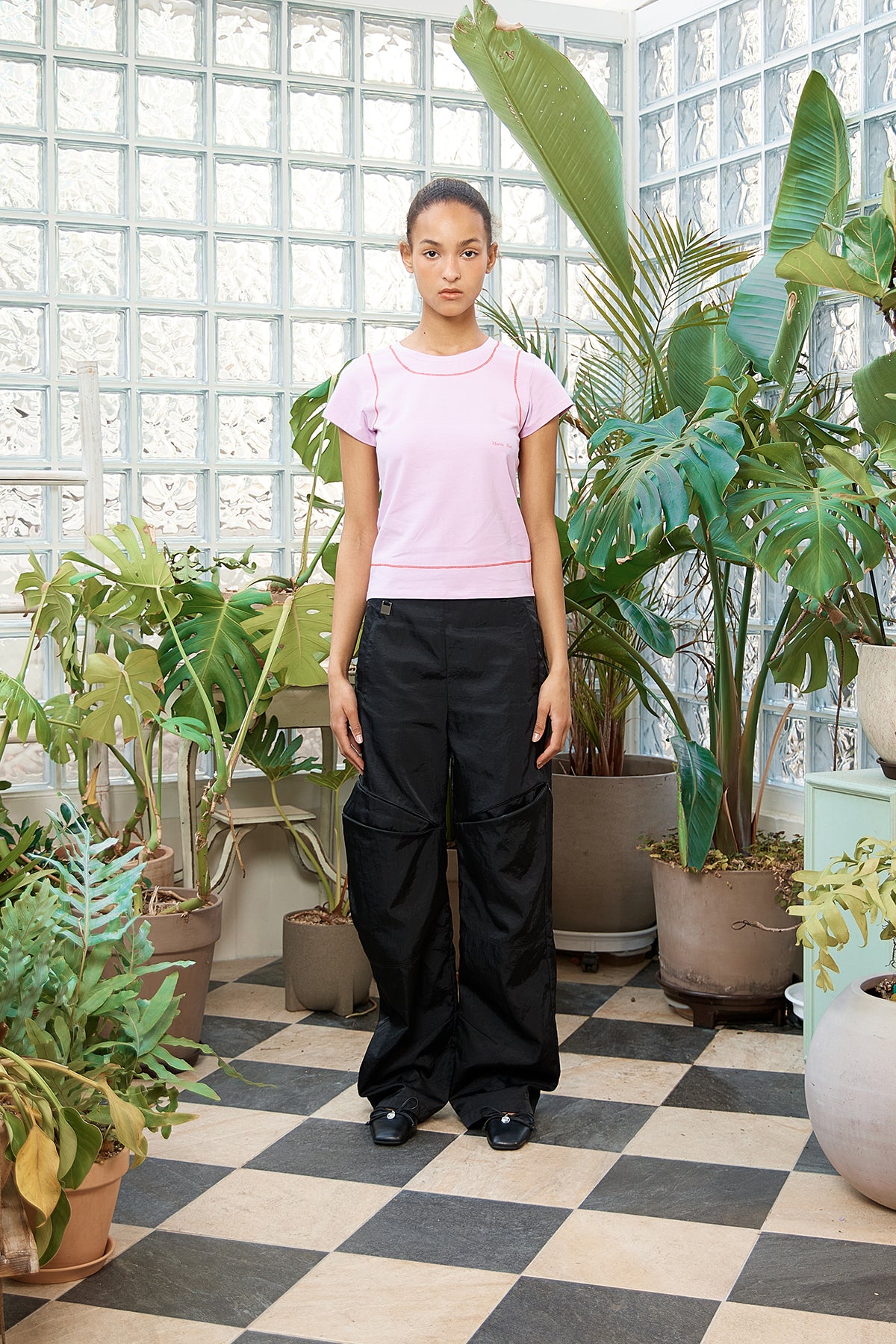 matinkim STITCH POINT SMALL LOGO TOP IN PINK