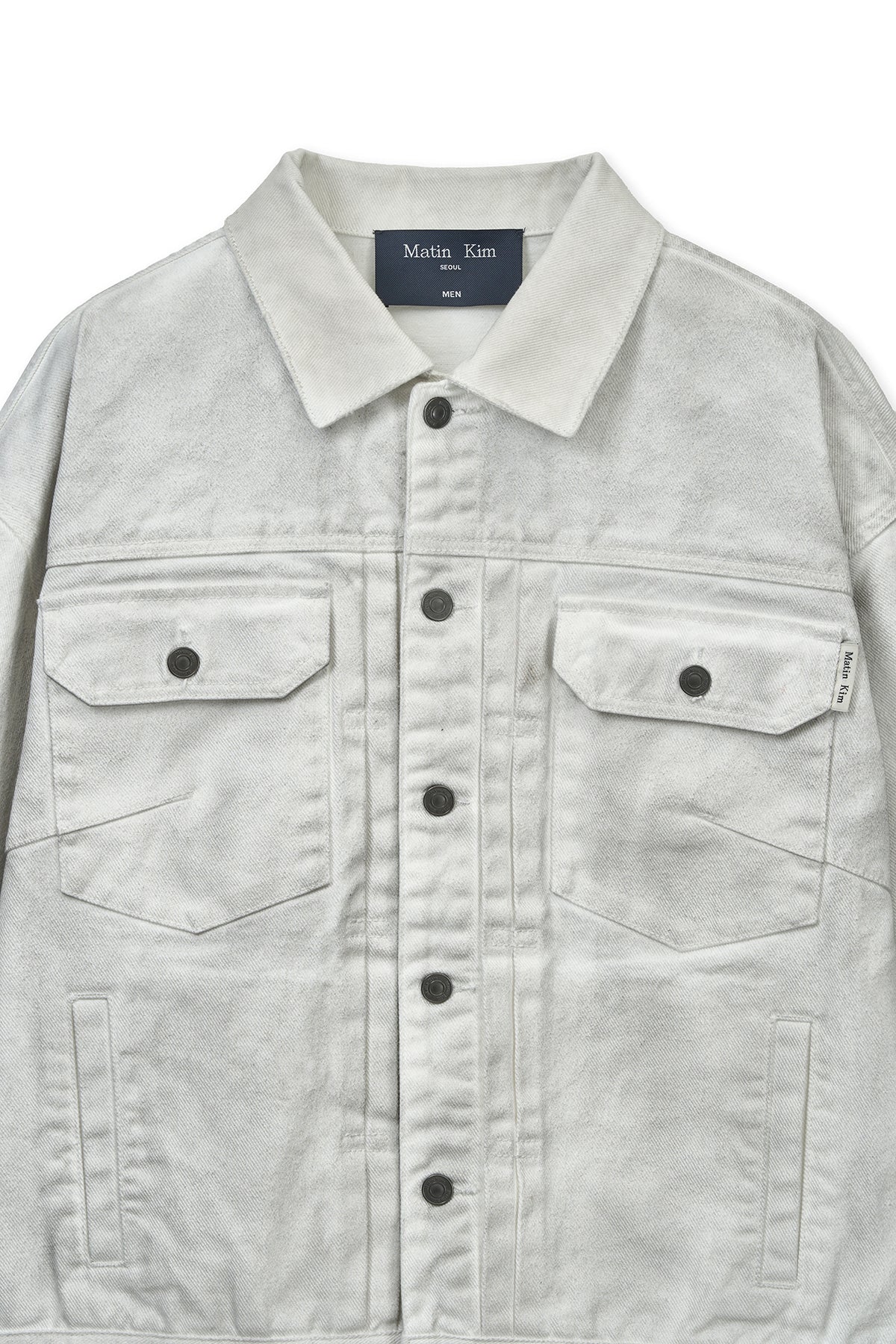matinkim VINTAGE WASHED DENIM TRUCKER FOR MEN IN WHITE