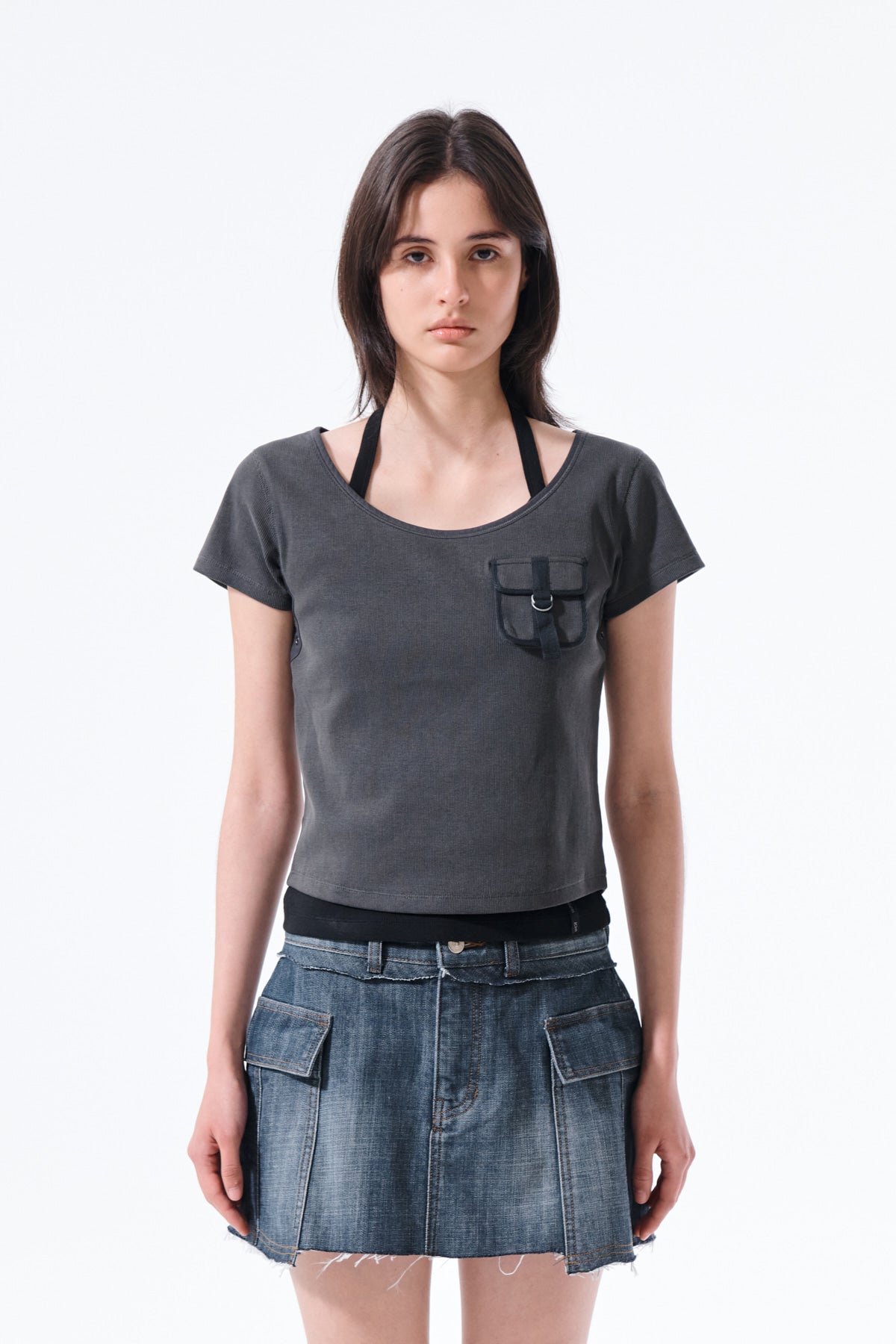 matinkim POCKET POINT SLIM FIT TOP IN CHARCOAL