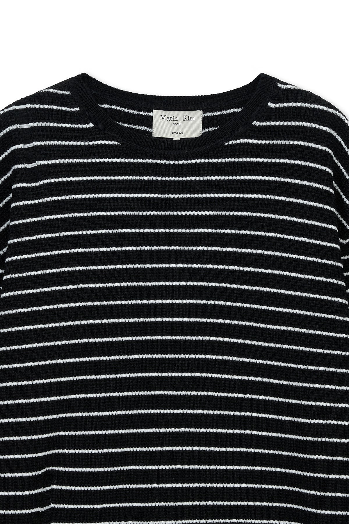 matinkim STRIPE DAMAGED LOOSE PULLOVER IN BLACK