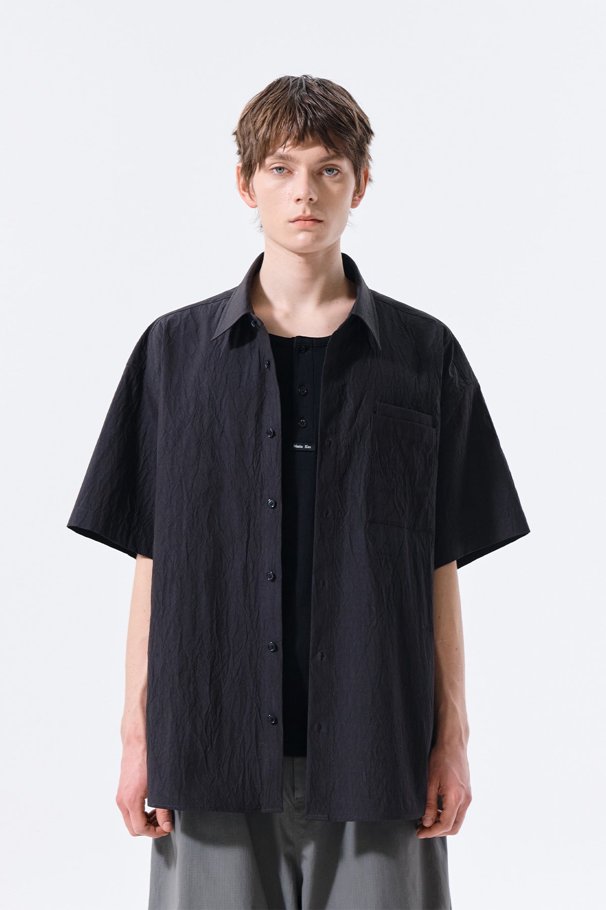 matinkim SMALL LOGO OVER FIT SHIRT FOR MEN IN CHARCOAL