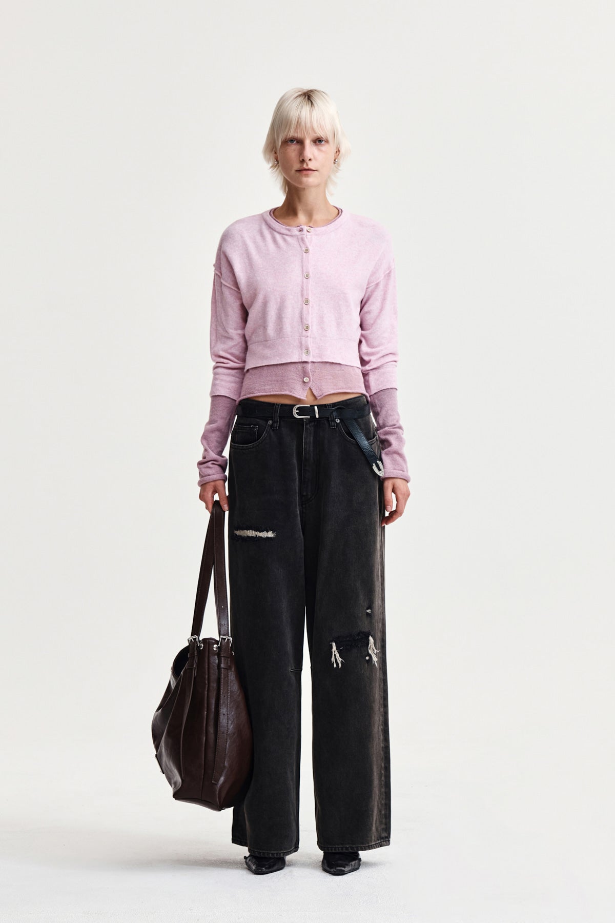 matinkim BACK LOGO WIDE DENIM PANTS IN CHARCOAL