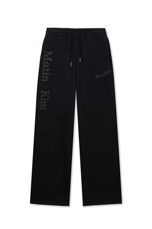 matinkim ESSENTIAL LOGO SWEATPANTS IN BLACK