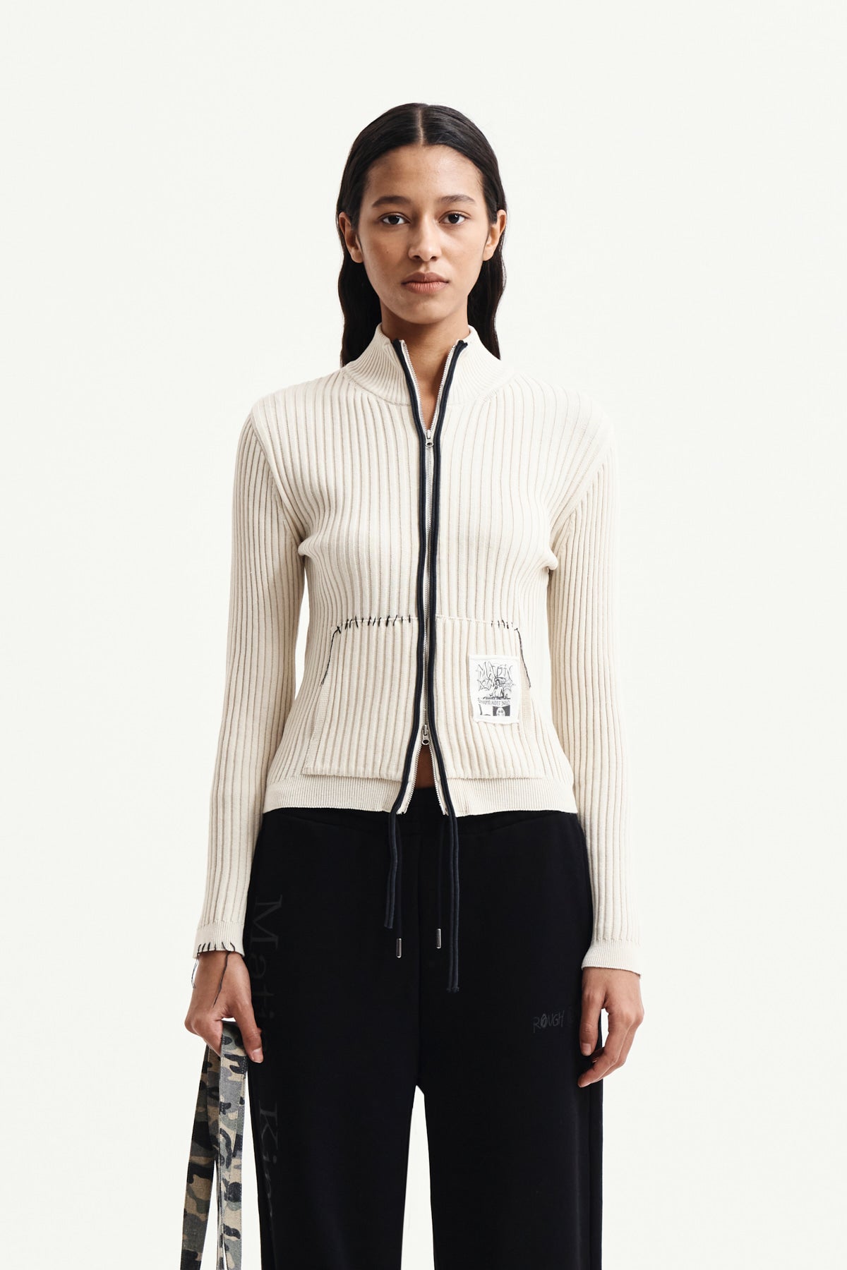 matinkim HANDCRAFT SLIM FIT CARDIGAN IN LIGHT BEIGE