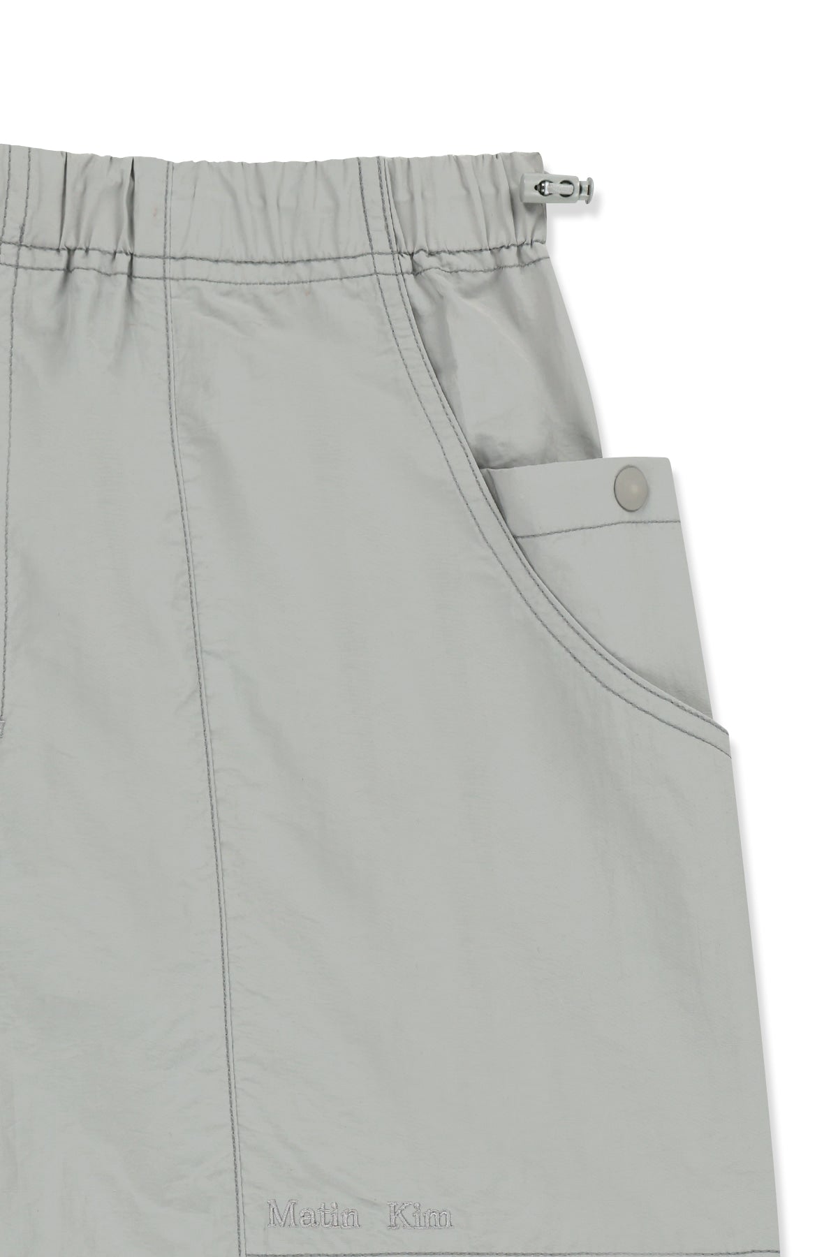 matinkim MULTI PANEL PARACHUTE PANTS IN LIGHT GREY