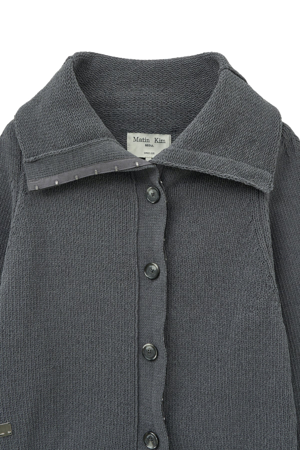 matinkim HOOK POINT TWO WAY CROSS CARDIGAN IN GREY